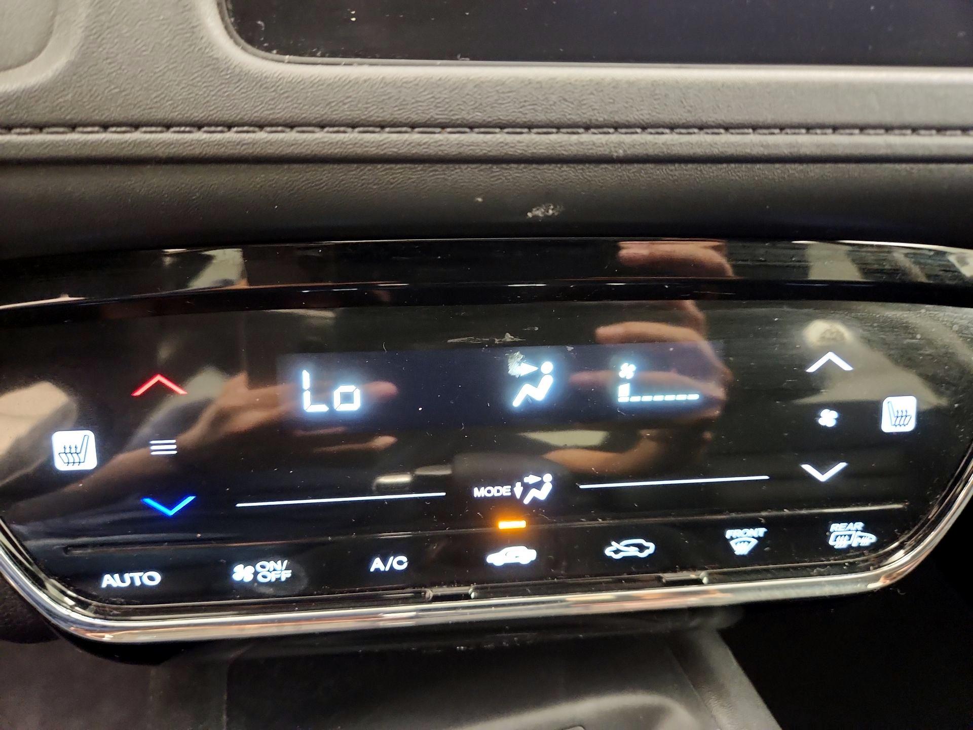 Thumbnail: 2016 Honda HR-V - 17