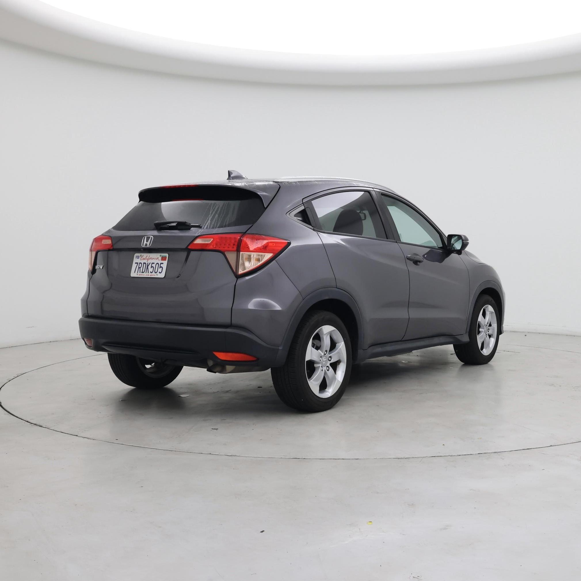 Thumbnail: 2016 Honda HR-V - 8