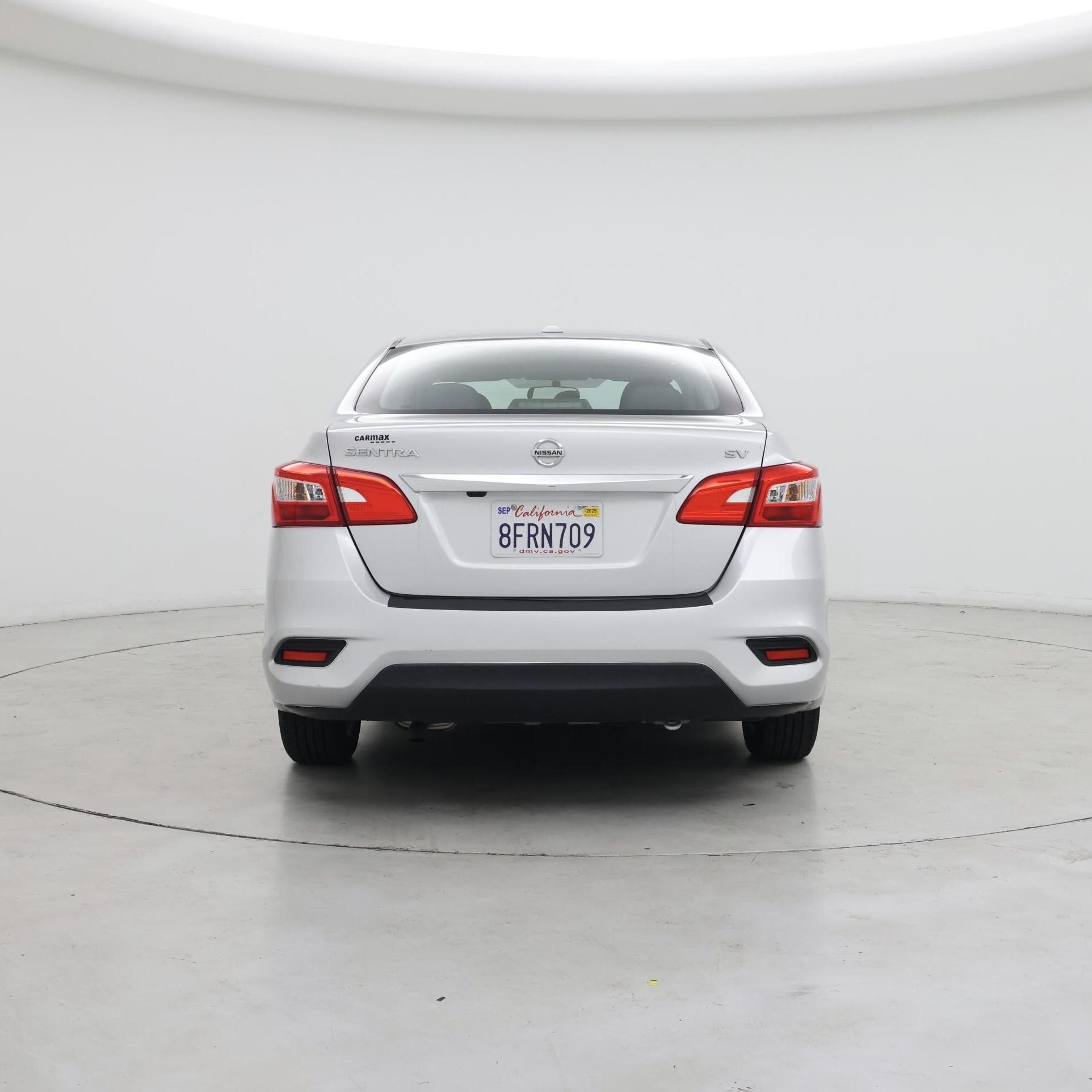 Thumbnail: 2019 Nissan Sentra - 6