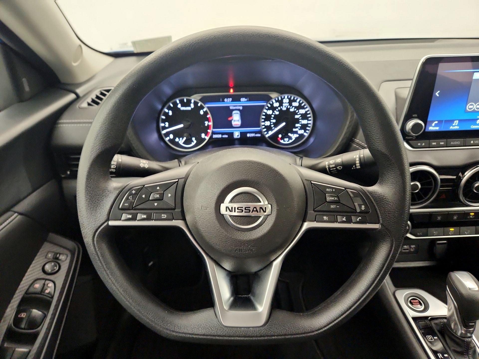 Thumbnail: 2023 Nissan Sentra - 10