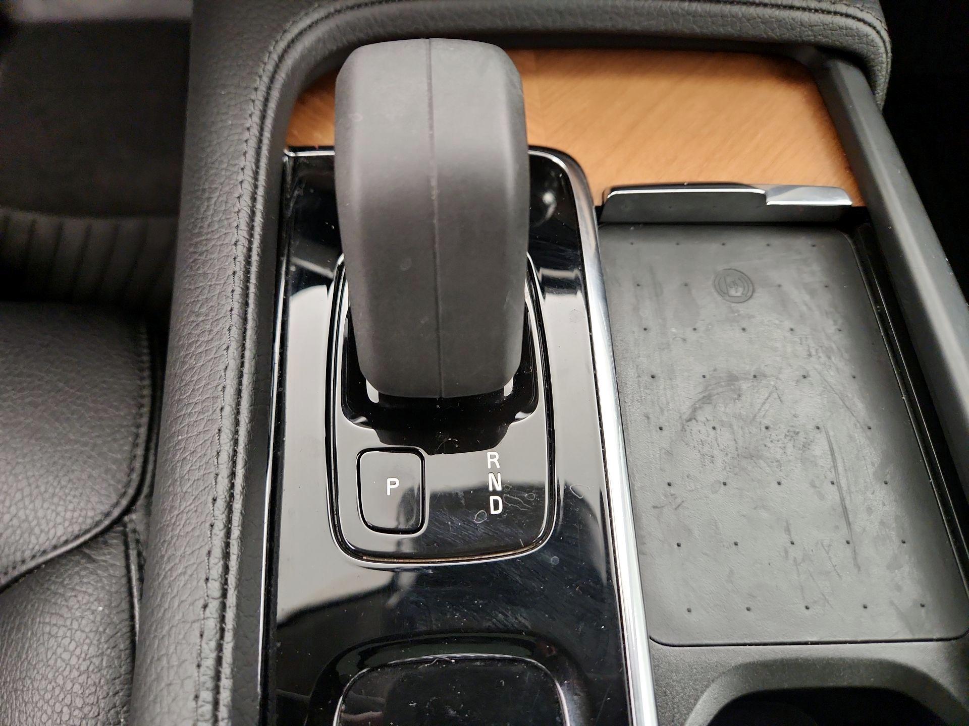 Thumbnail: 2022 Volvo XC90 - 18