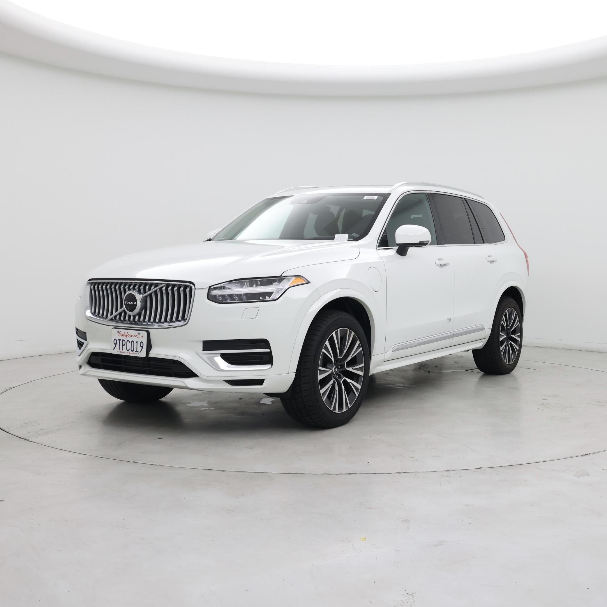 Thumbnail: 2022 Volvo XC90 - 4