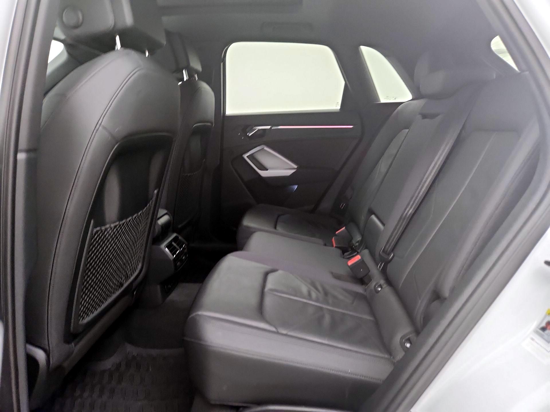 Thumbnail: 2021 Audi Q3 - 19