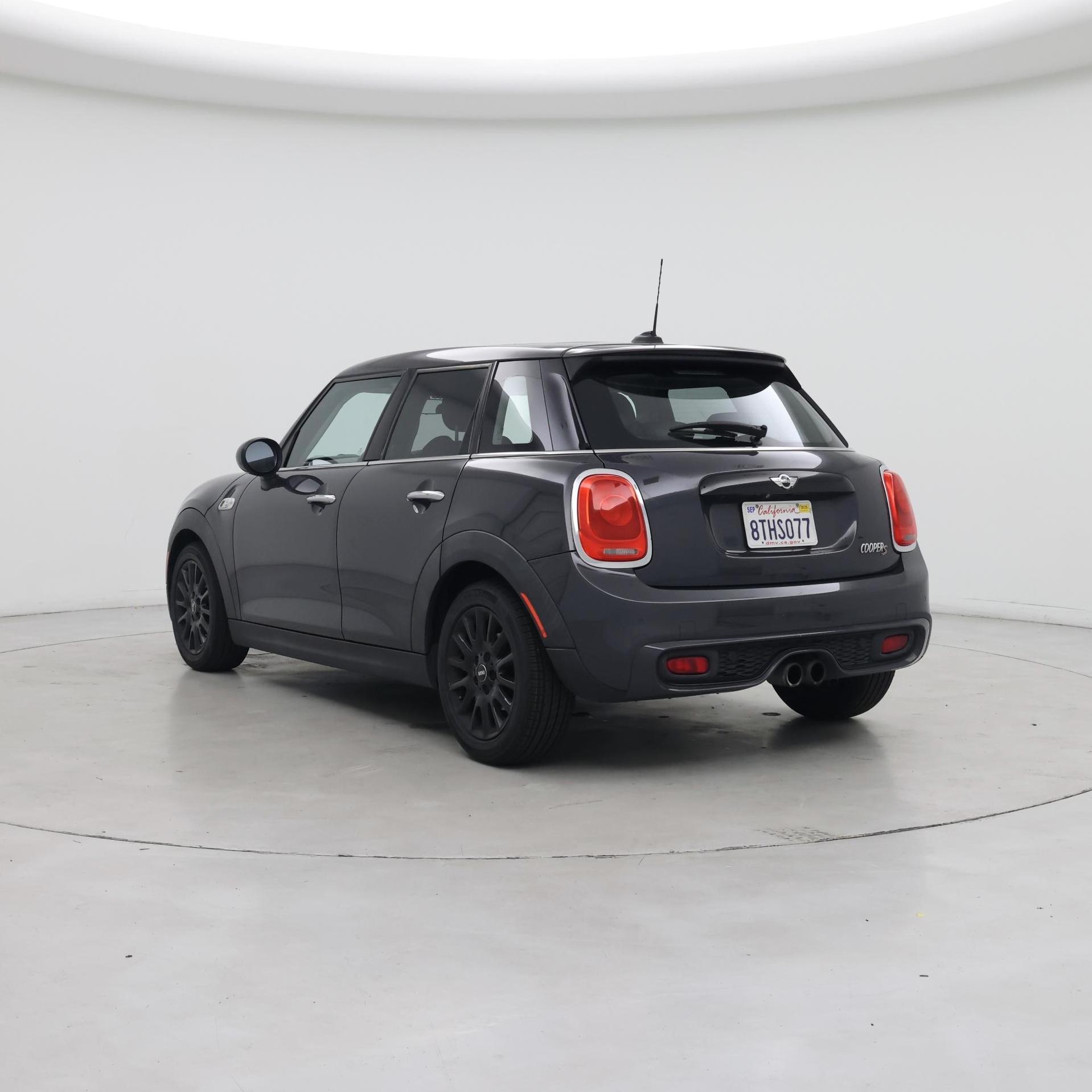 Thumbnail: 2017 MINI Cooper Hardtop - 2