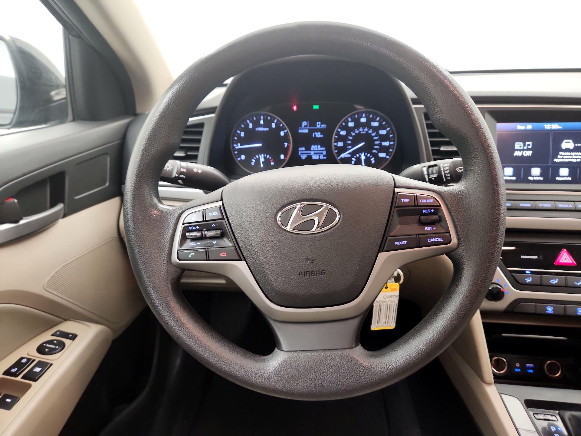 Thumbnail: 2017 Hyundai Elantra - 10