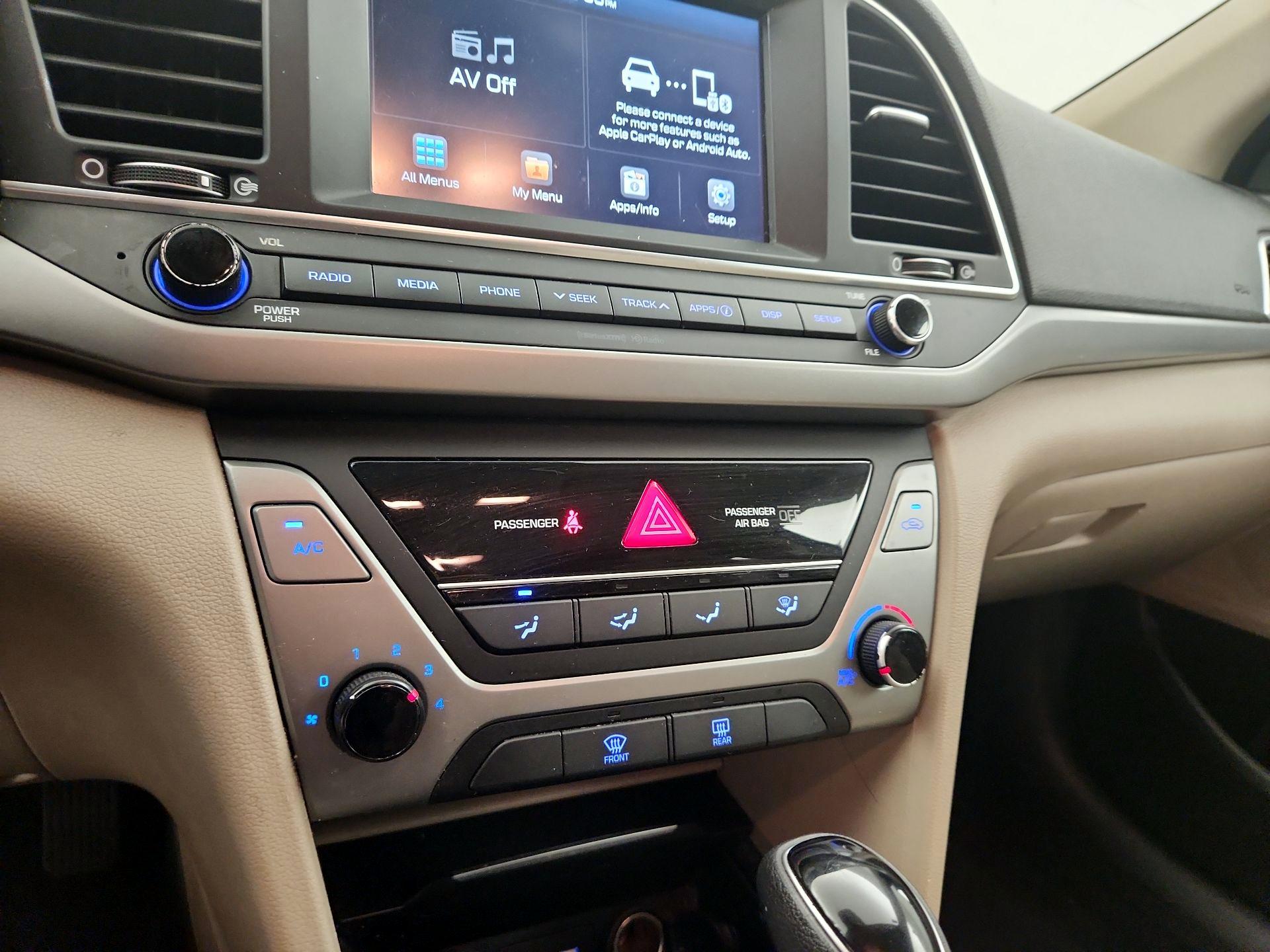 Thumbnail: 2017 Hyundai Elantra - 16