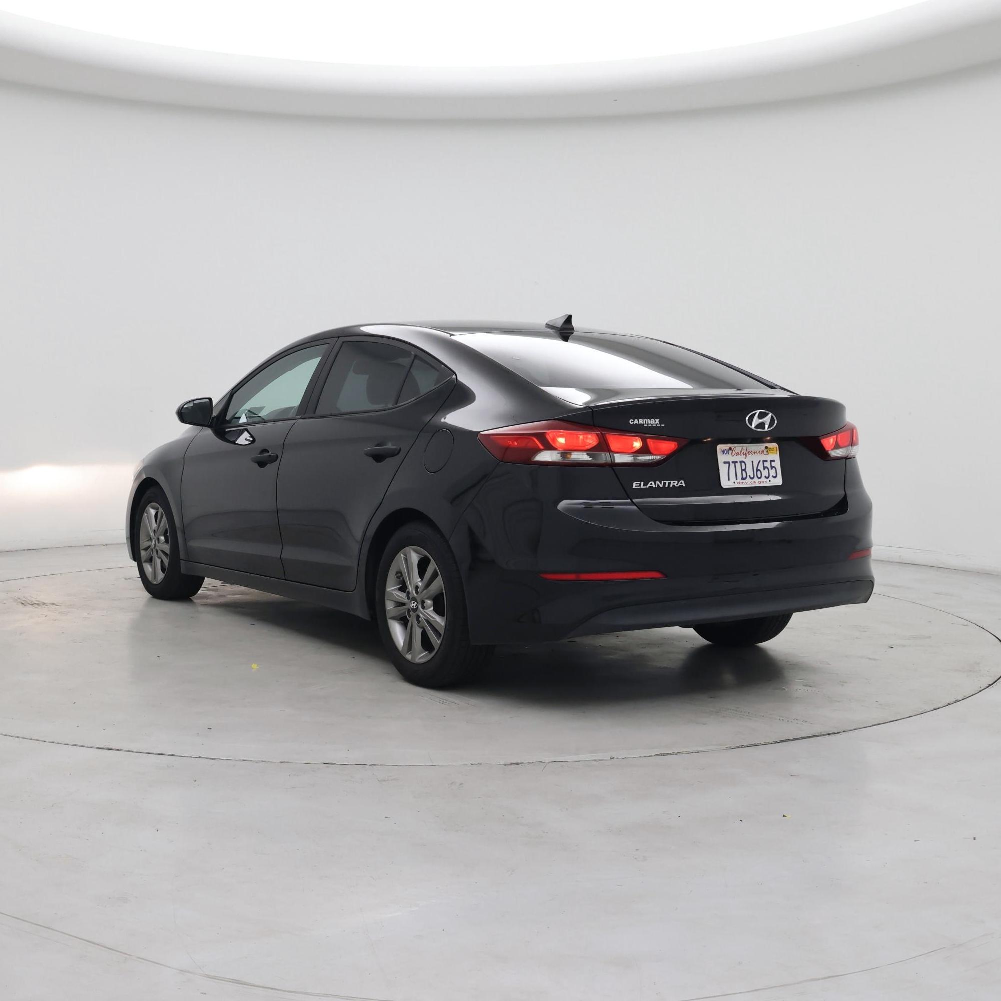 Thumbnail: 2017 Hyundai Elantra - 2