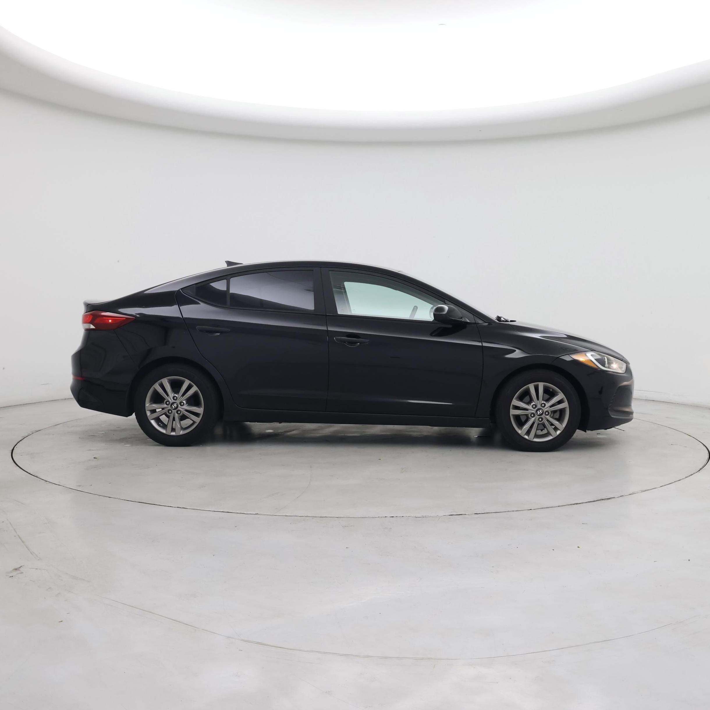 Thumbnail: 2017 Hyundai Elantra - 7