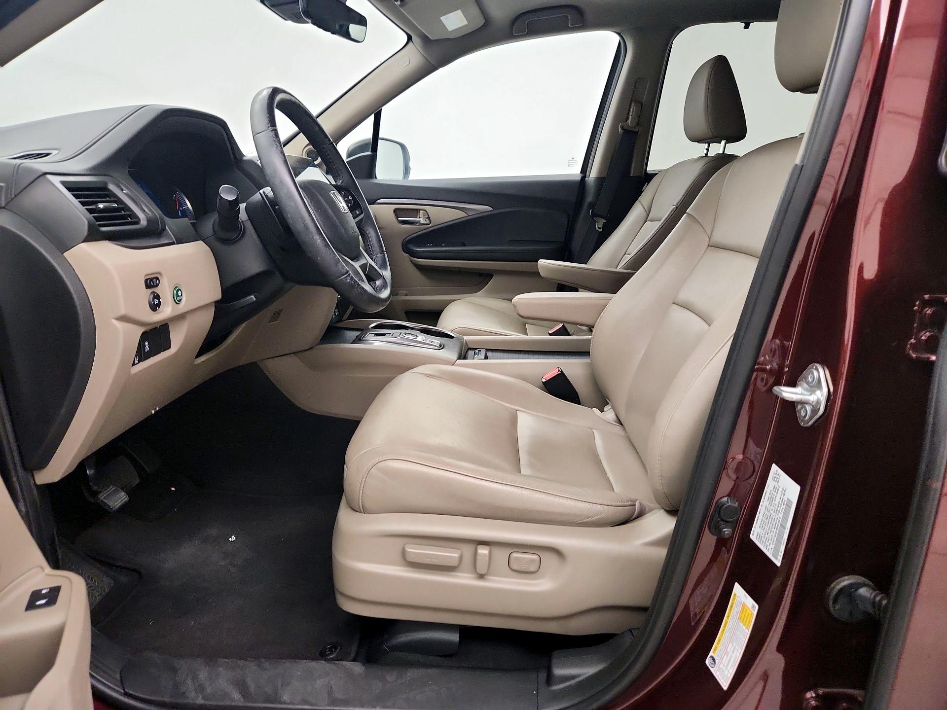 Thumbnail: 2021 Honda Pilot - 11