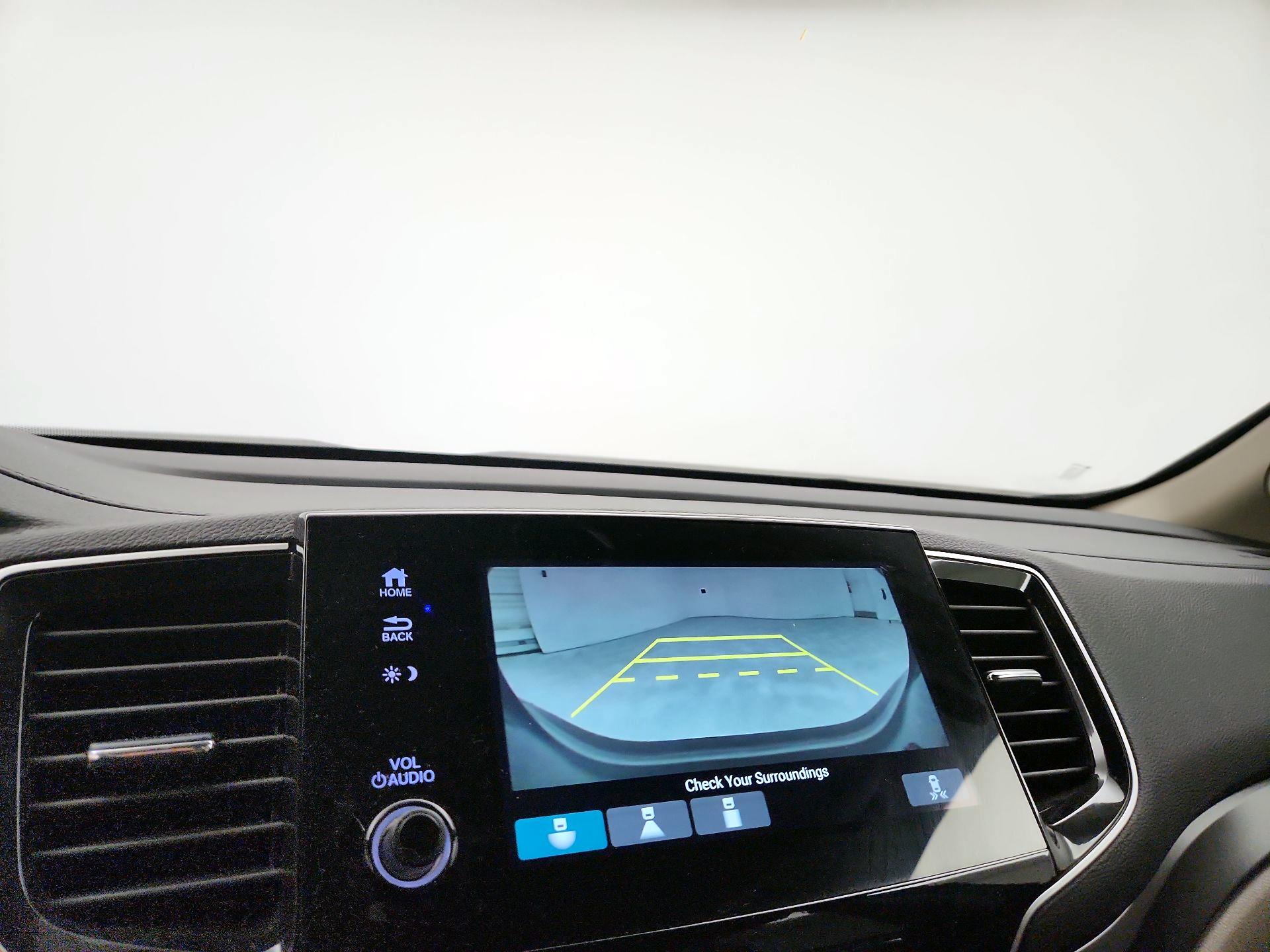 Thumbnail: 2021 Honda Pilot - 14
