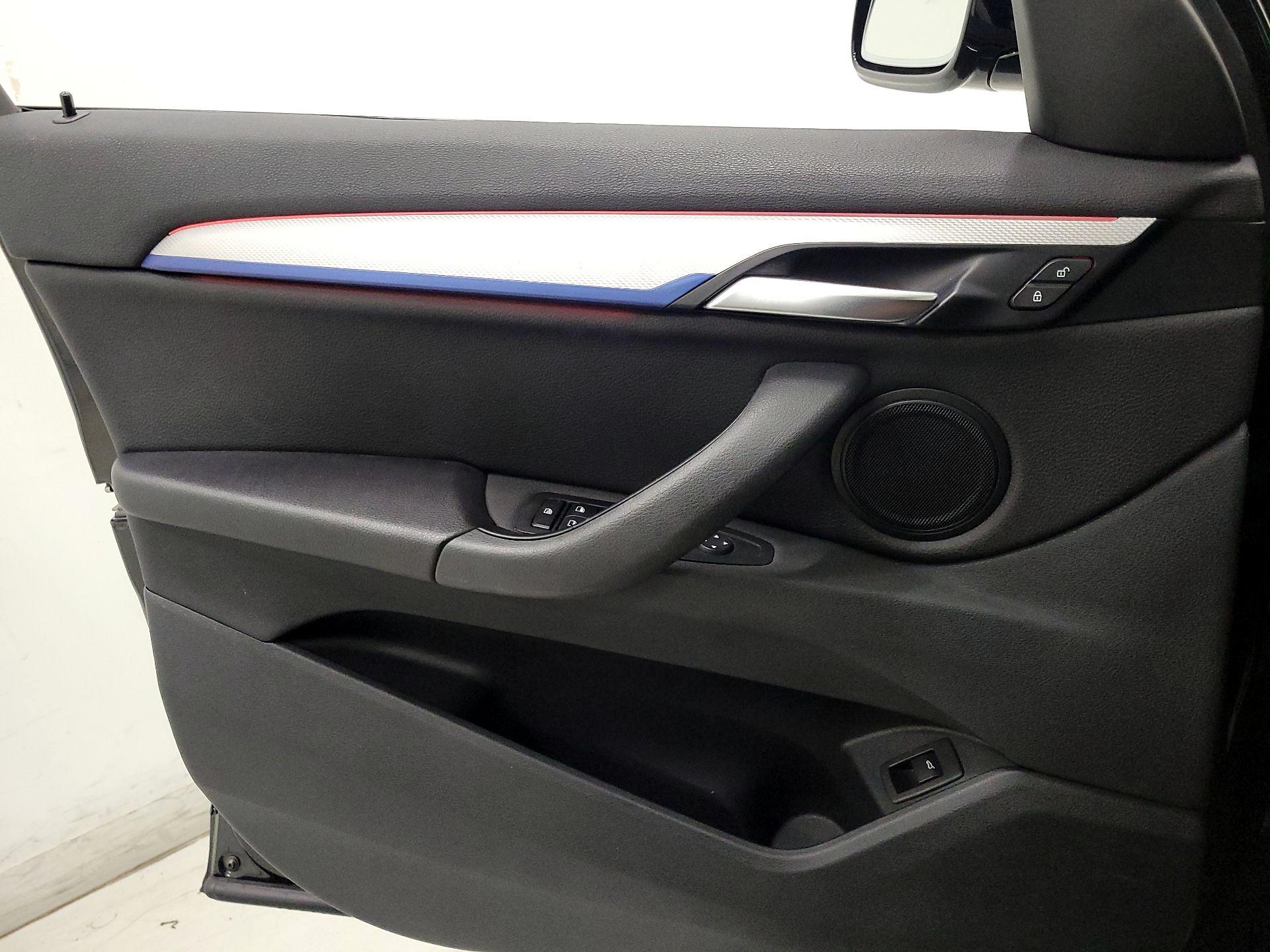 Thumbnail: 2020 BMW X1 - 12