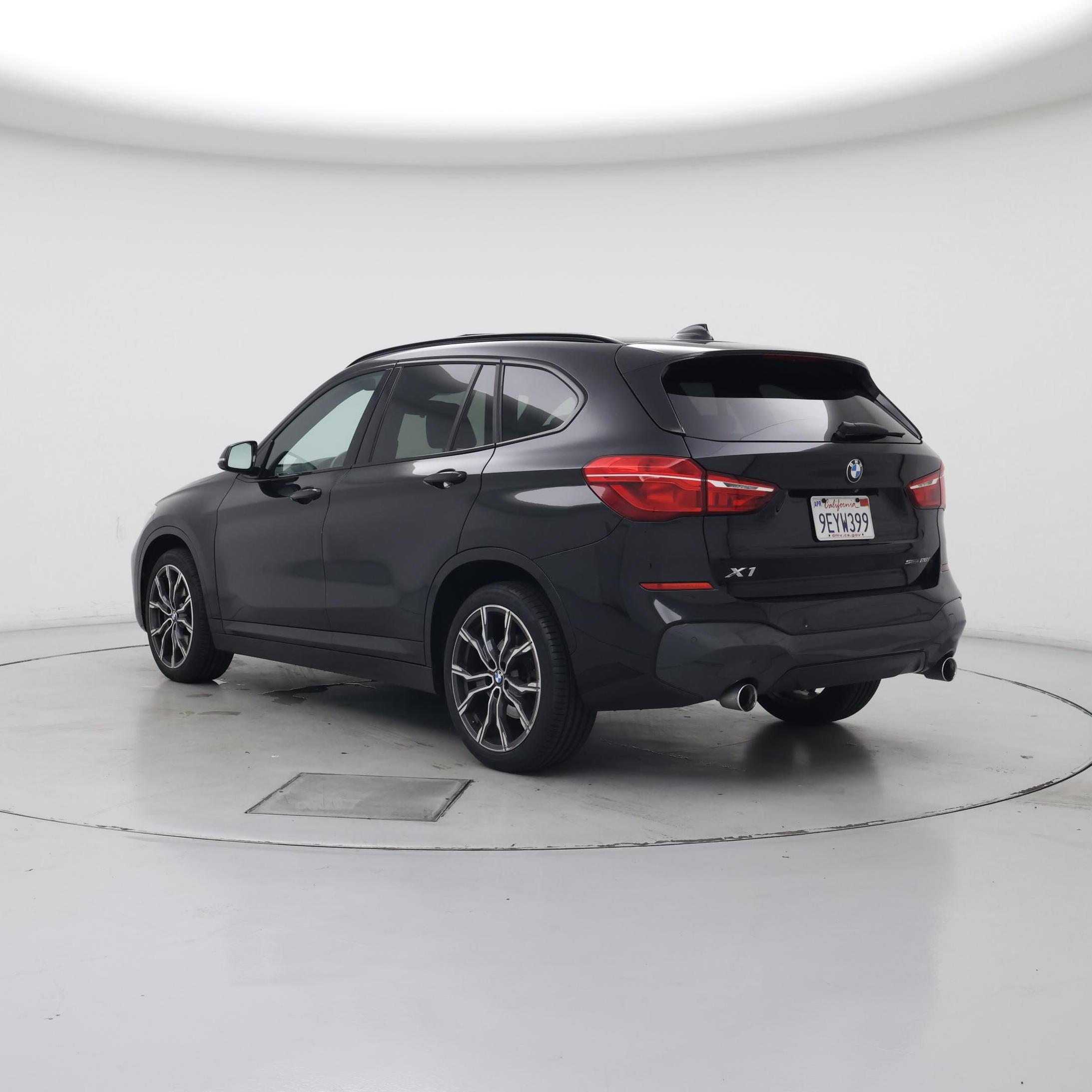 Thumbnail: 2020 BMW X1 - 2