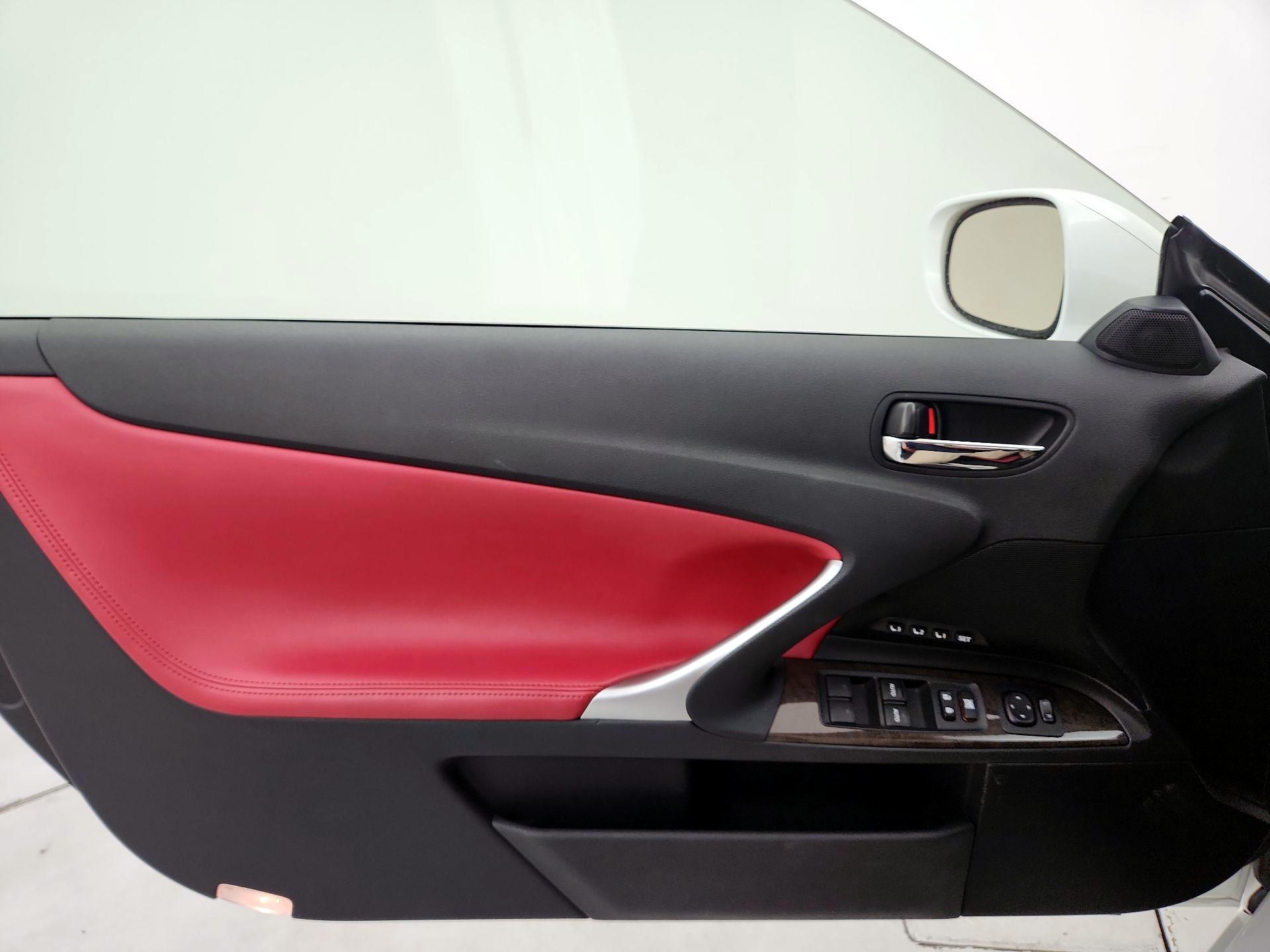 Thumbnail: 2014 Lexus IS - 12