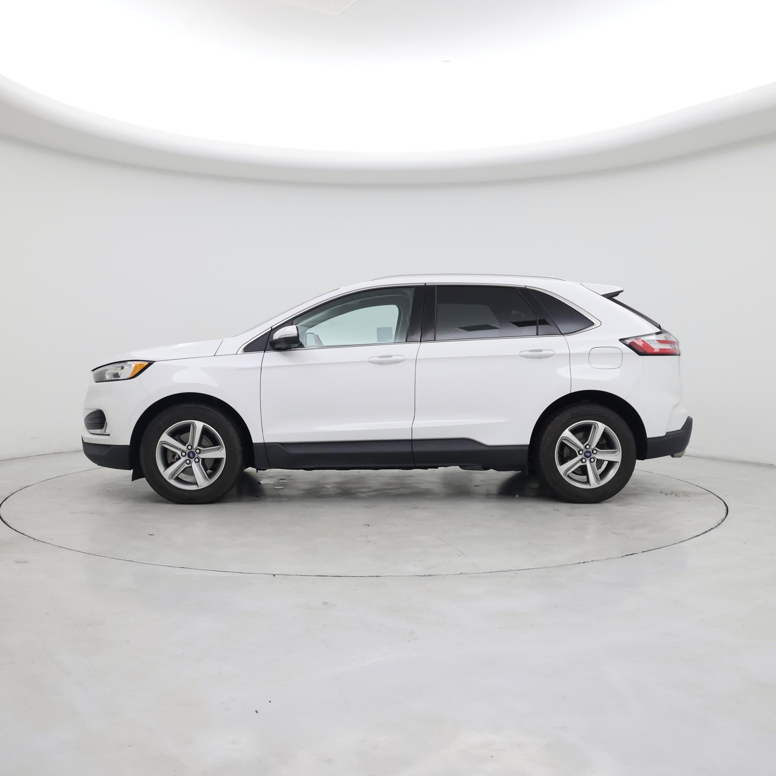 Thumbnail: 2019 Ford Edge - 3