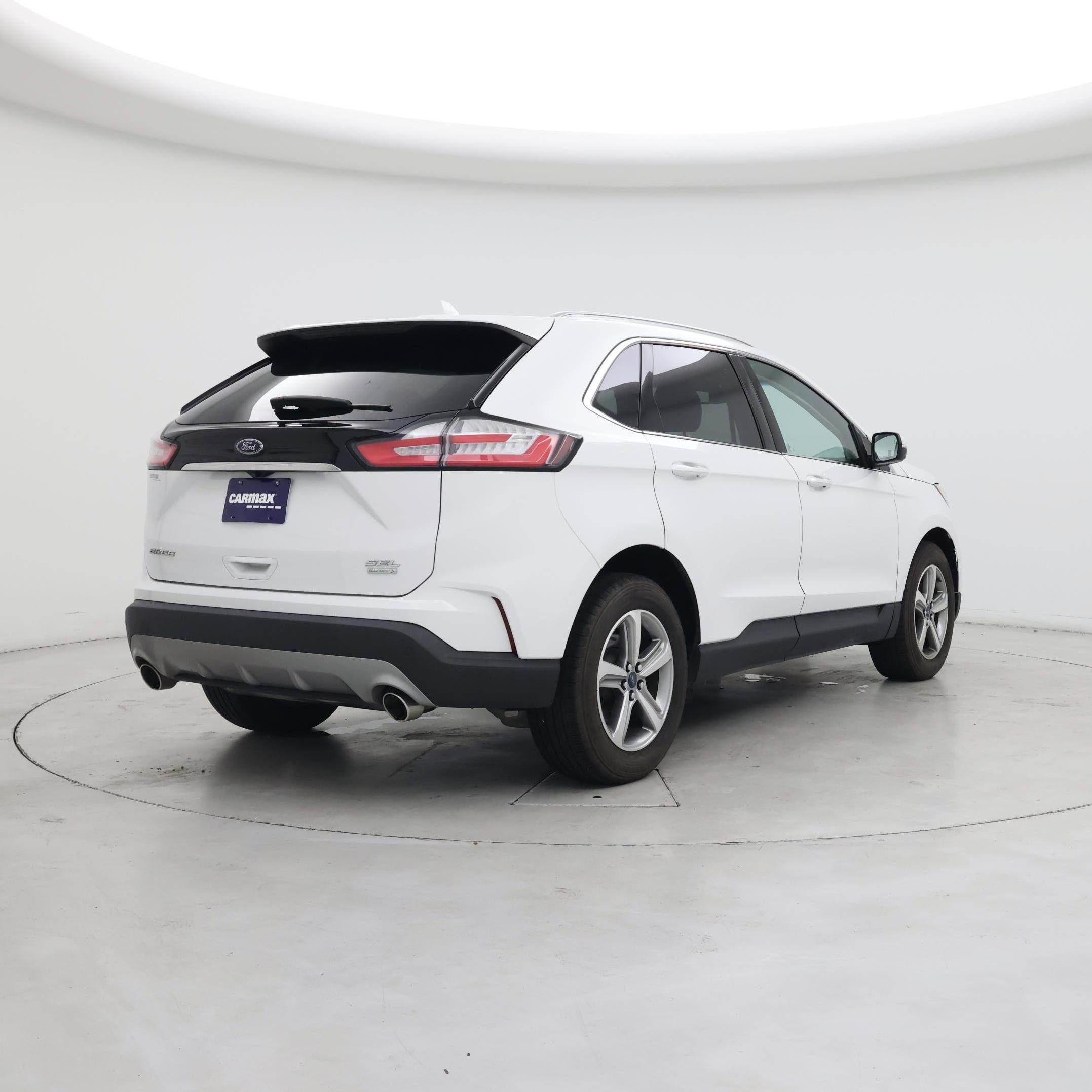 Thumbnail: 2019 Ford Edge - 8