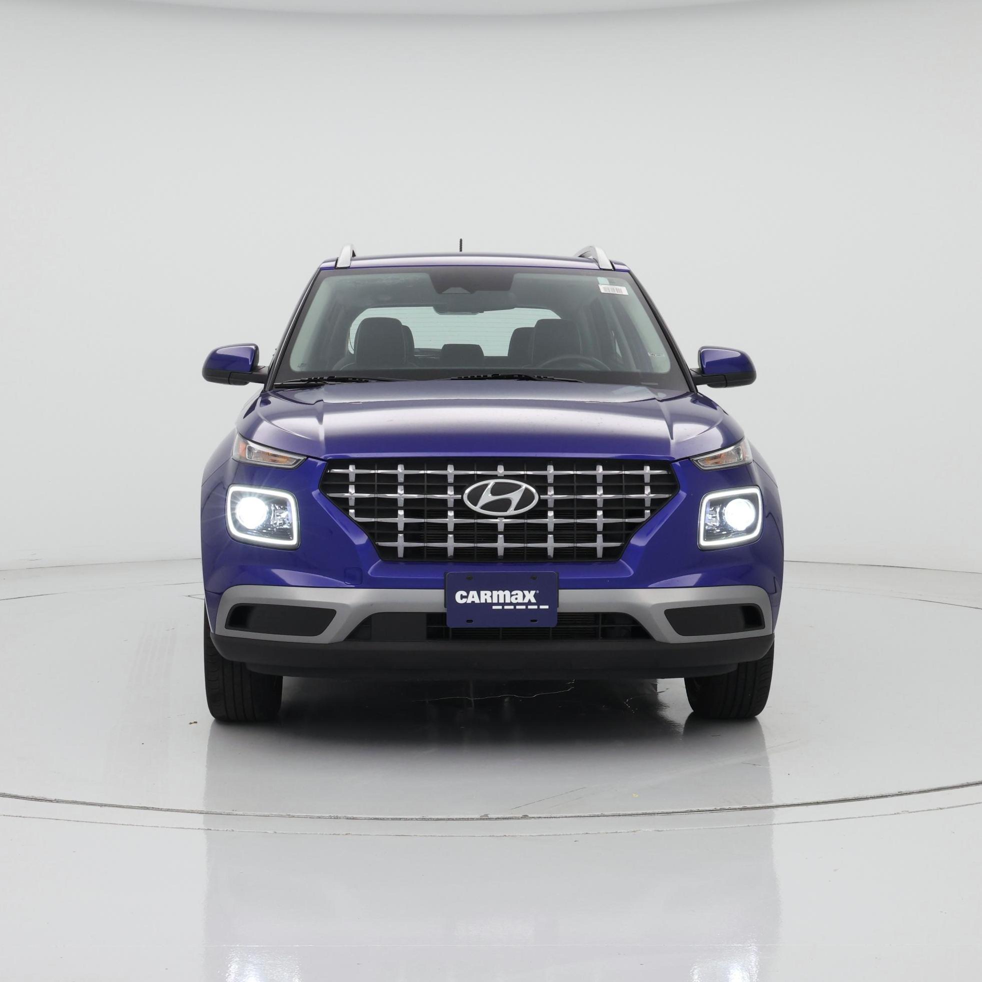 Thumbnail: 2023 Hyundai Venue - 5