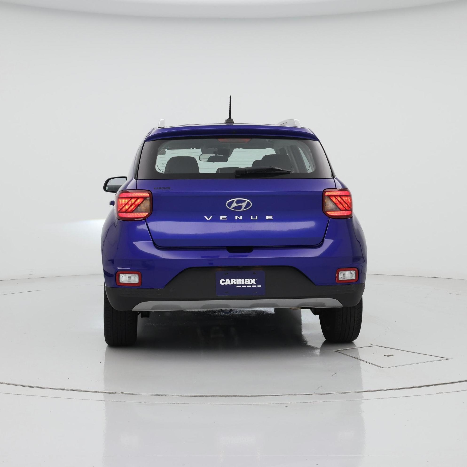 Thumbnail: 2023 Hyundai Venue - 6