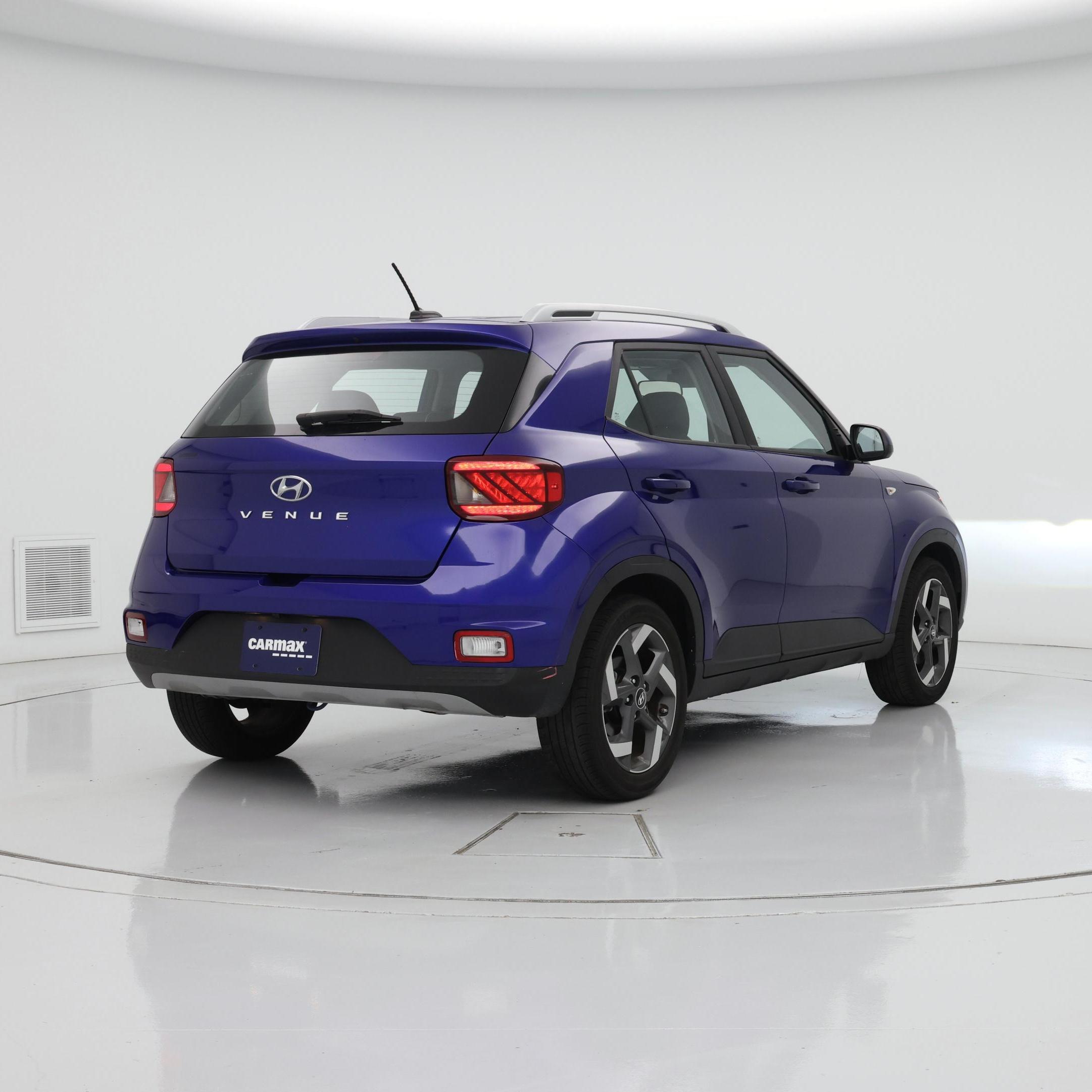 Thumbnail: 2023 Hyundai Venue - 8