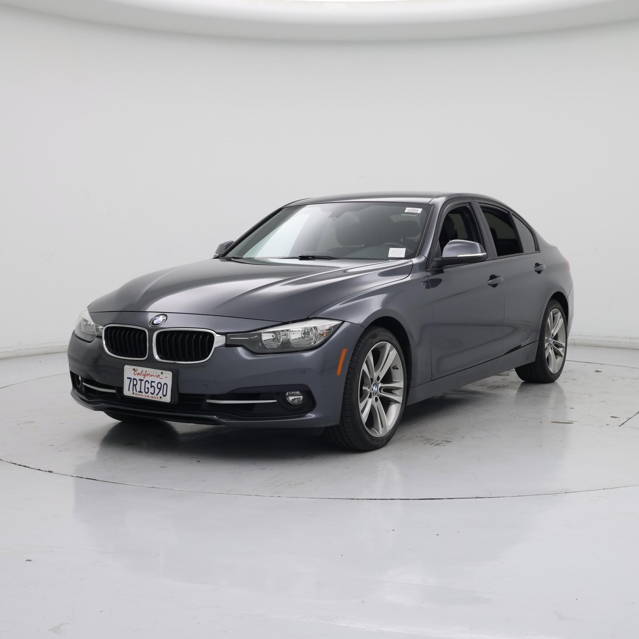 Thumbnail: 2016 BMW 3 Series - 4