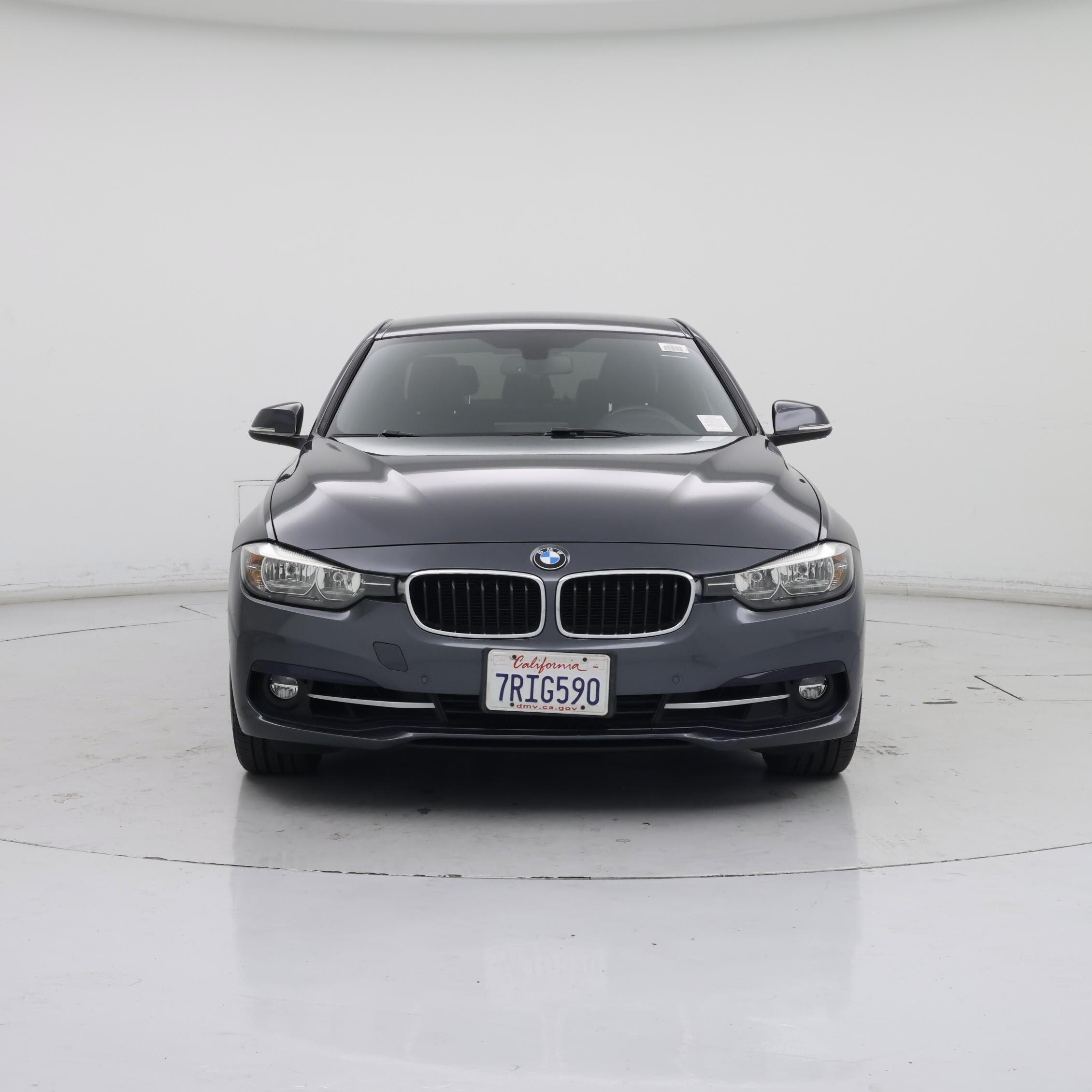 Thumbnail: 2016 BMW 3 Series - 5