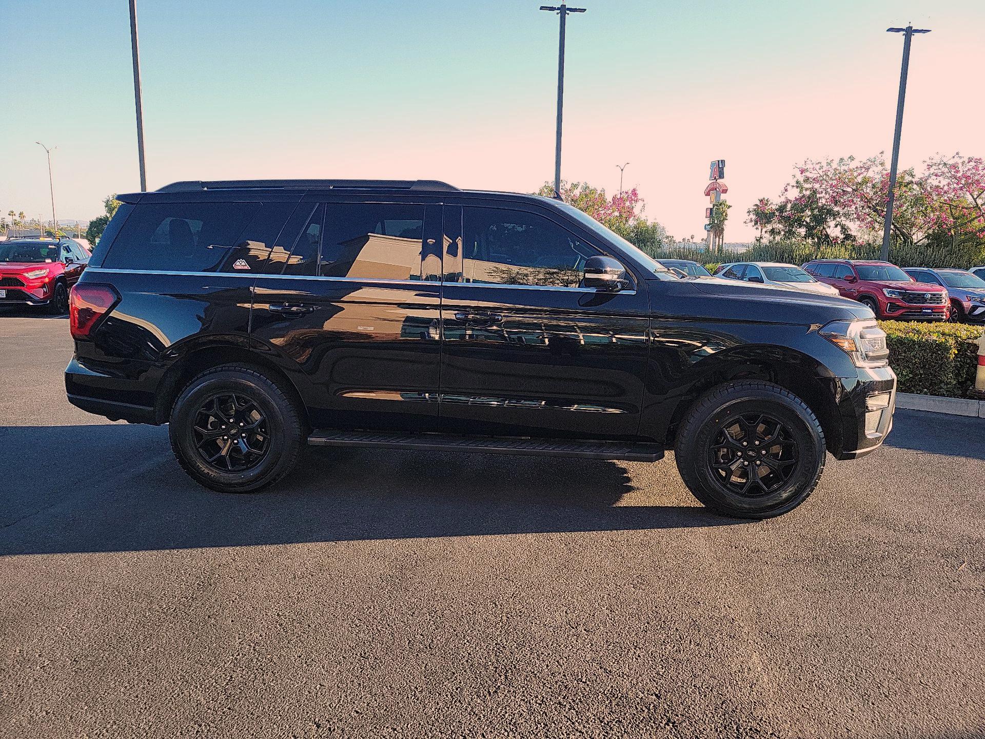 Thumbnail: 2022 Ford Expedition - 4