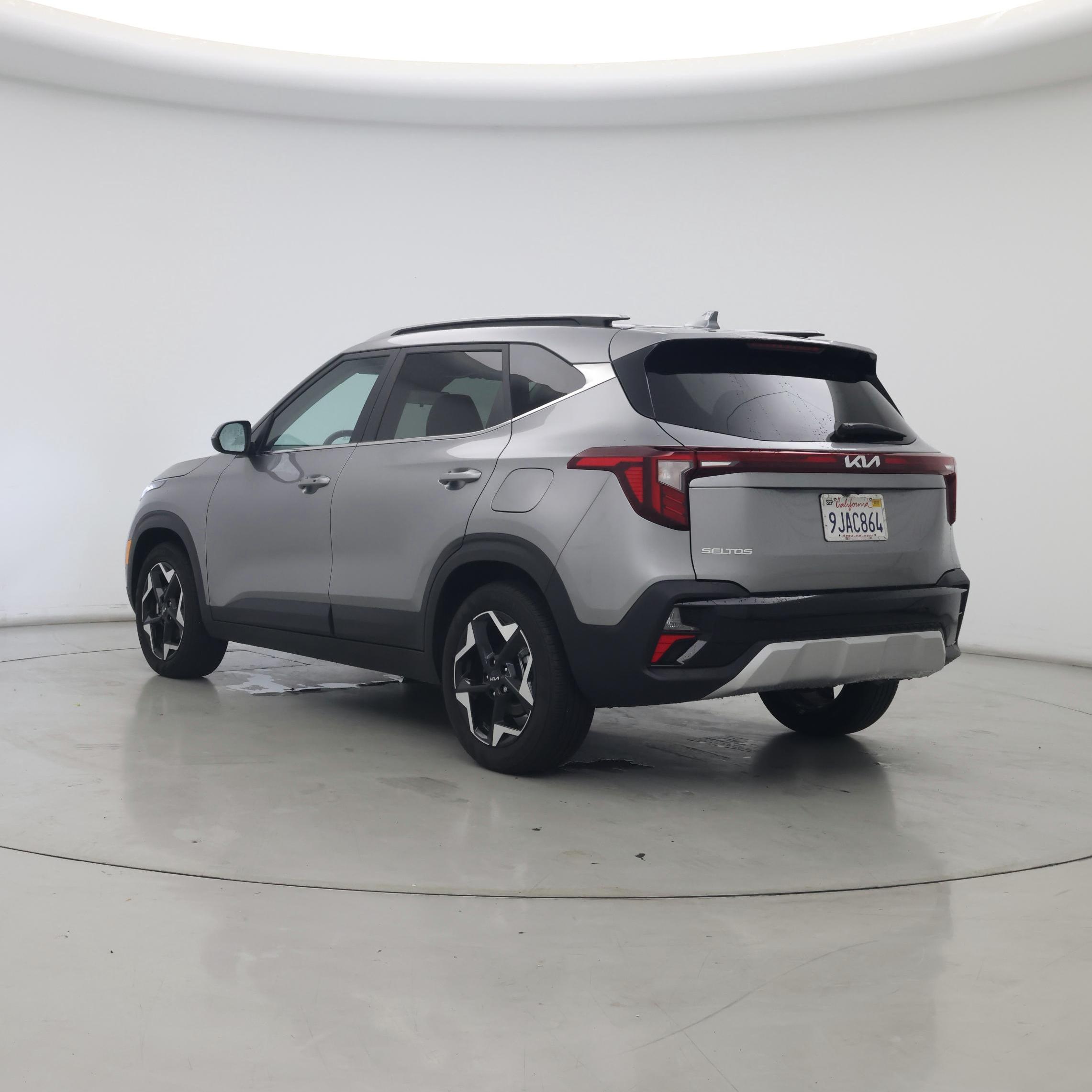 Thumbnail: 2024 Kia Seltos - 2