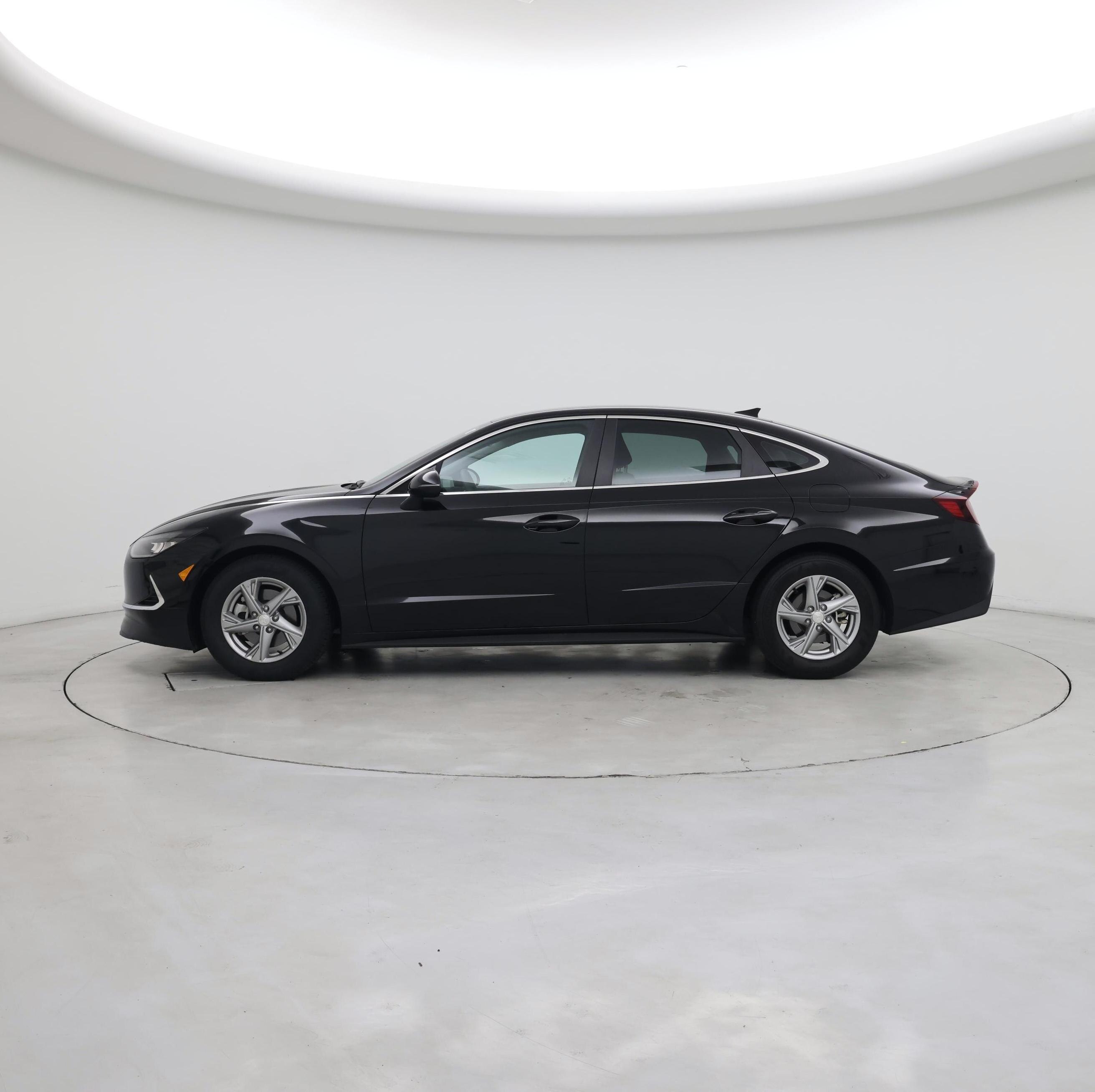 Thumbnail: 2023 Hyundai Sonata - 3