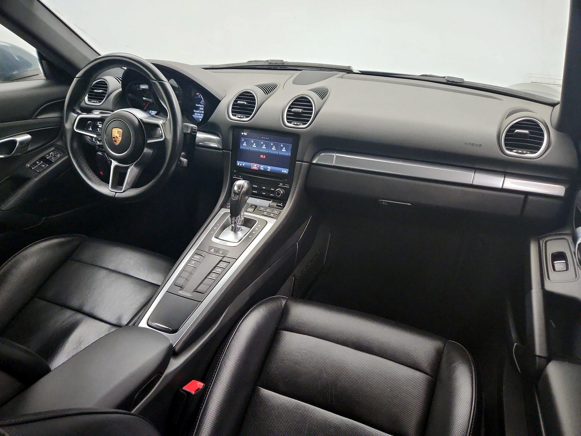 Thumbnail: 2018 Porsche 718 Cayman - 9