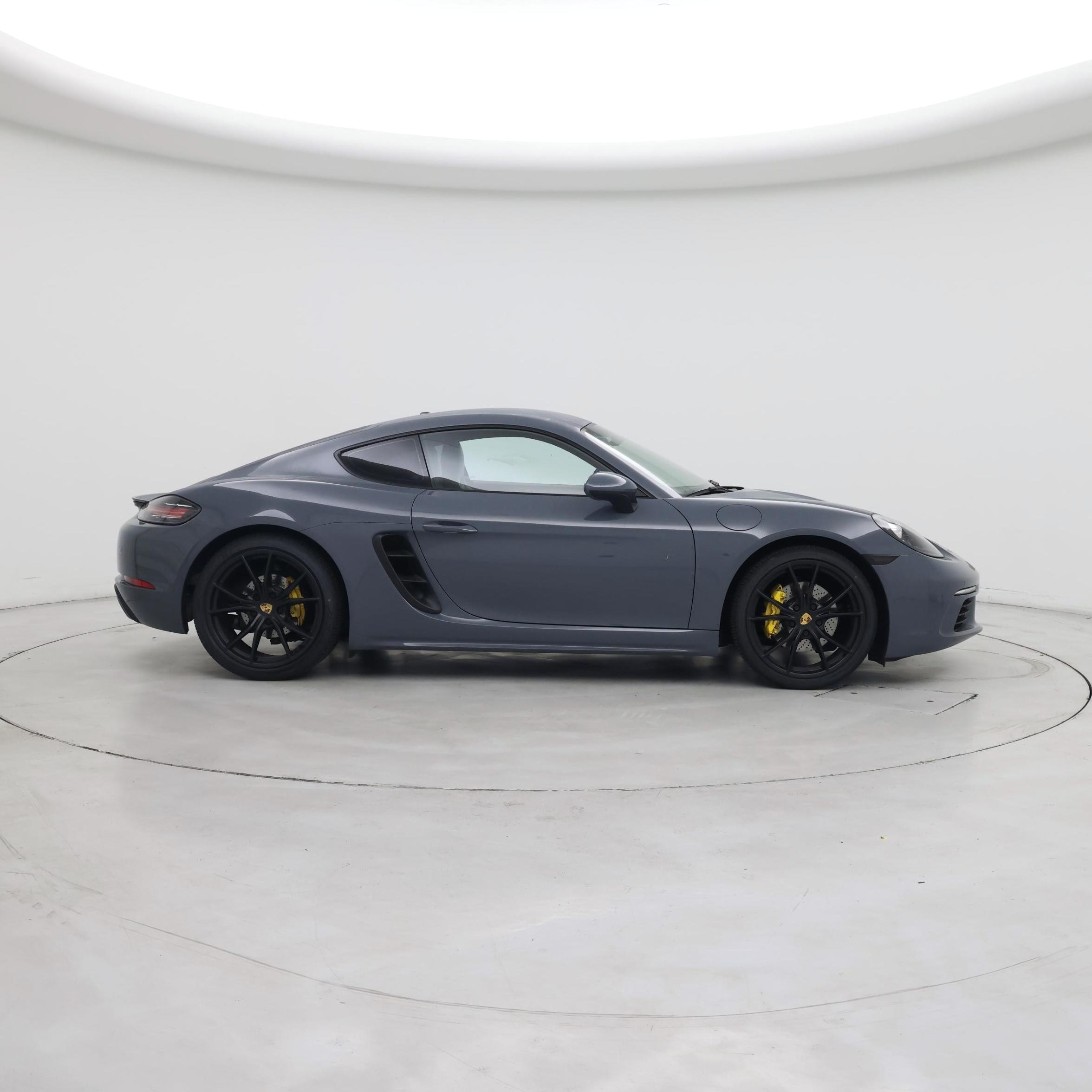 Thumbnail: 2018 Porsche 718 Cayman - 7