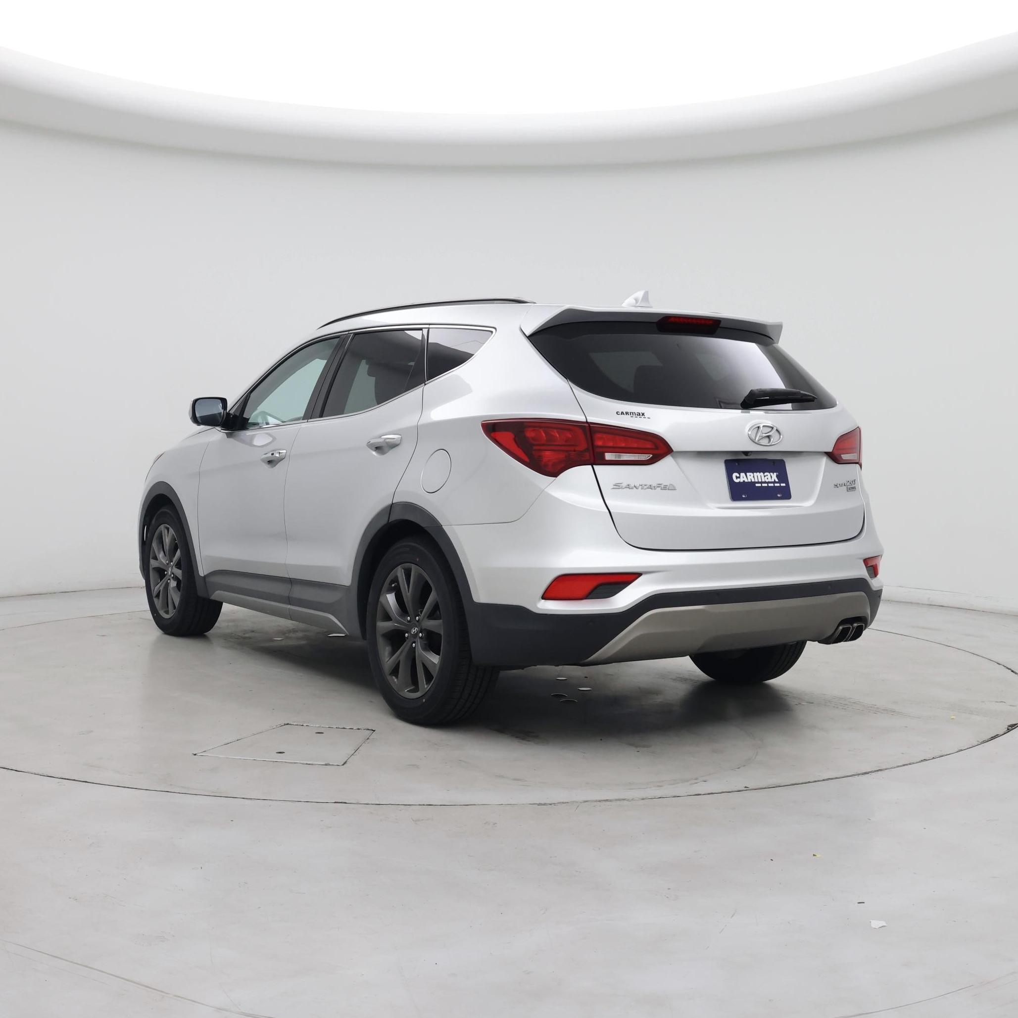 Thumbnail: 2017 Hyundai Santa Fe - 2
