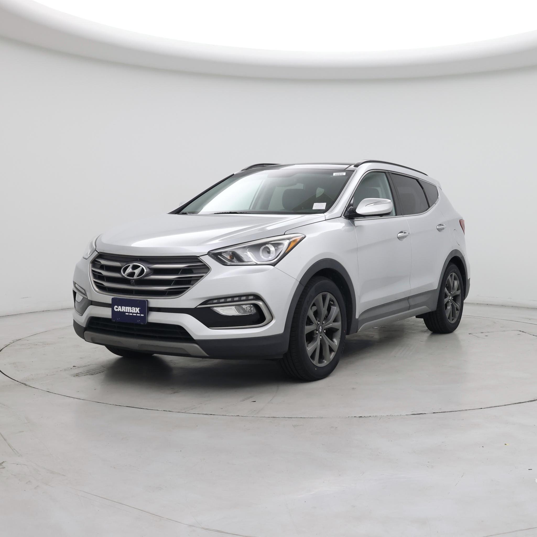 Thumbnail: 2017 Hyundai Santa Fe - 4