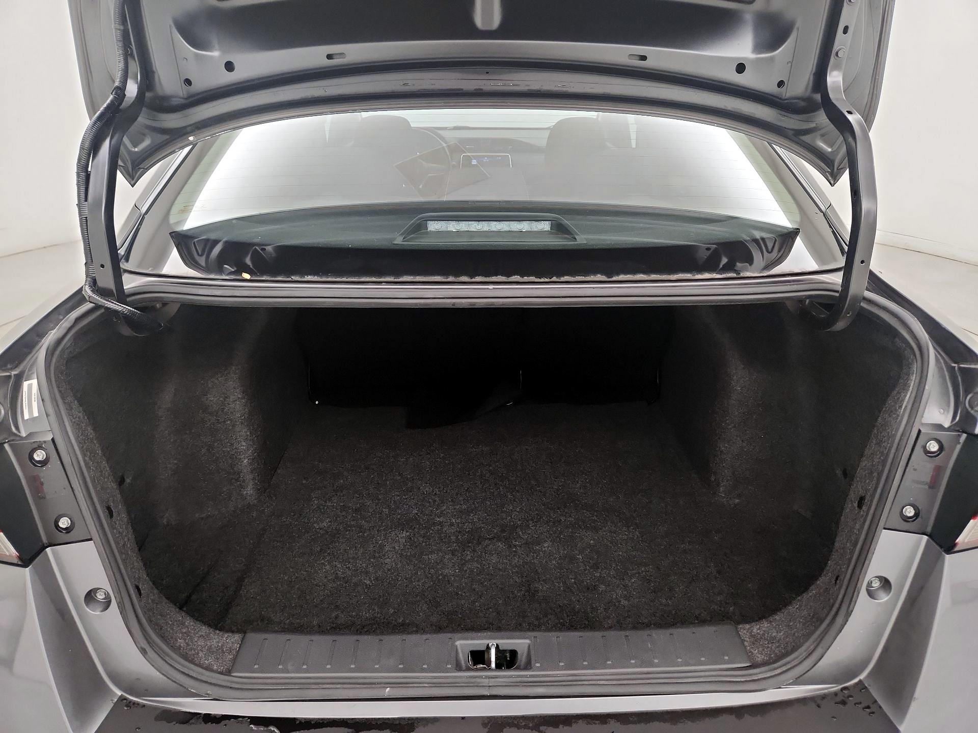 Thumbnail: 2020 Nissan Versa - 20
