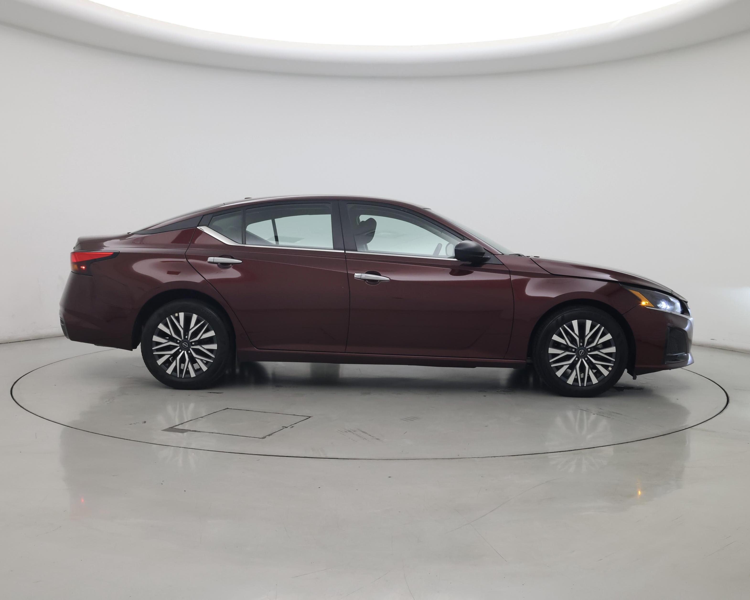 Thumbnail: 2024 Nissan Altima - 7