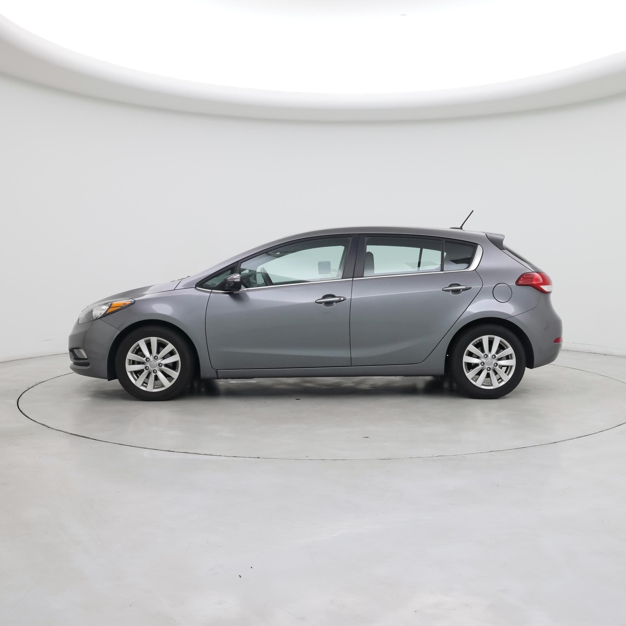 Thumbnail: 2014 Kia Forte - 3