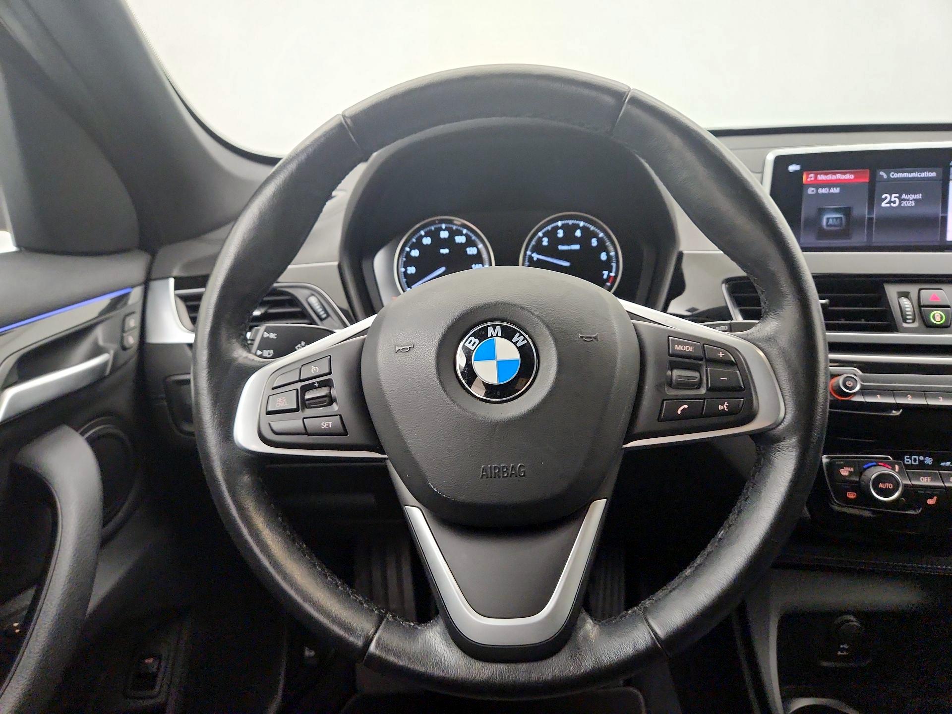 Thumbnail: 2021 BMW X1 - 10
