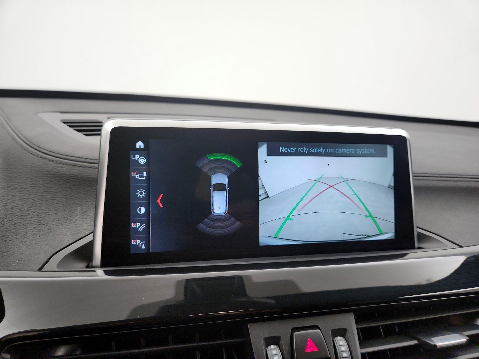 Thumbnail: 2021 BMW X1 - 15