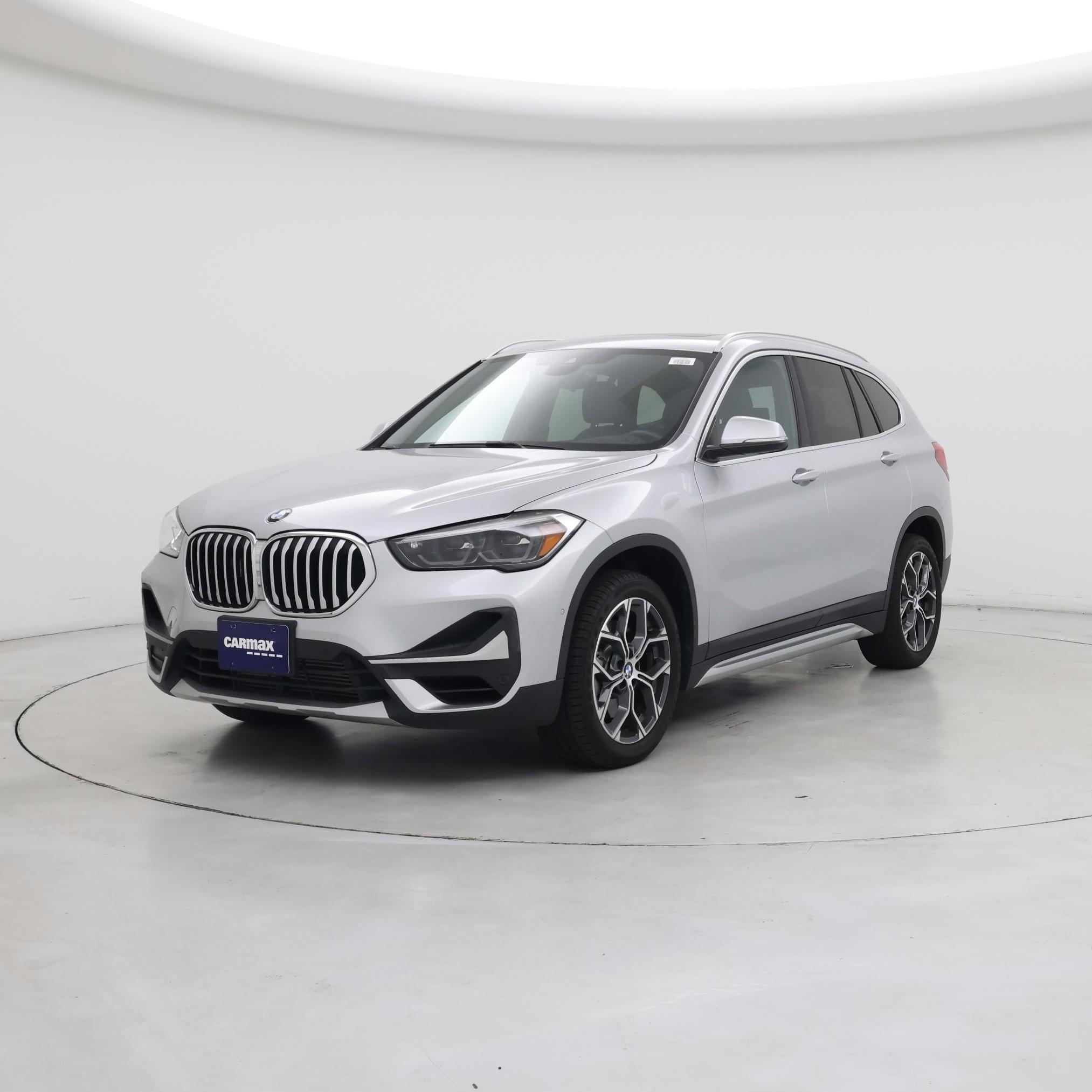 Thumbnail: 2021 BMW X1 - 4
