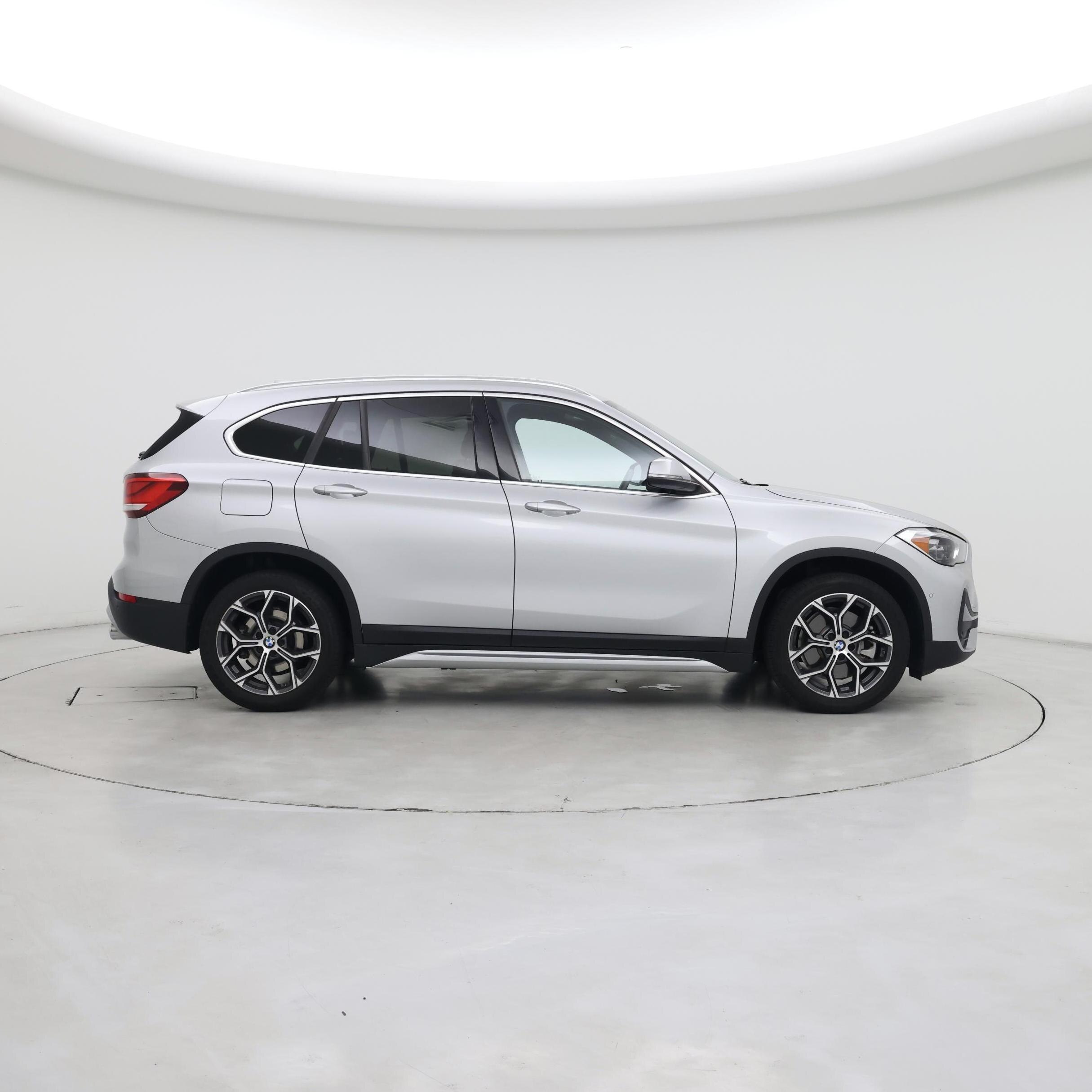 Thumbnail: 2021 BMW X1 - 7