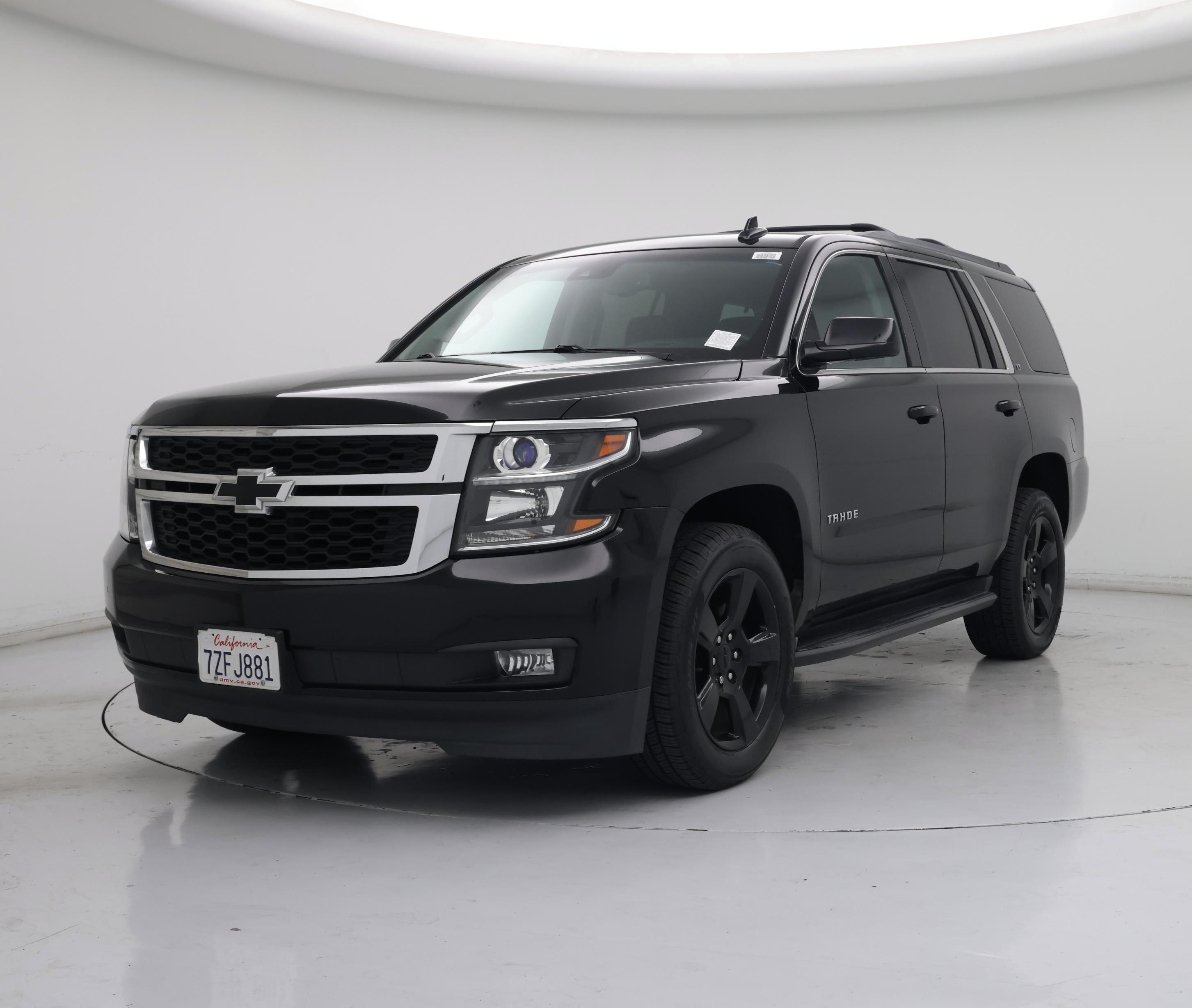 Thumbnail: 2017 Chevrolet Tahoe - 4