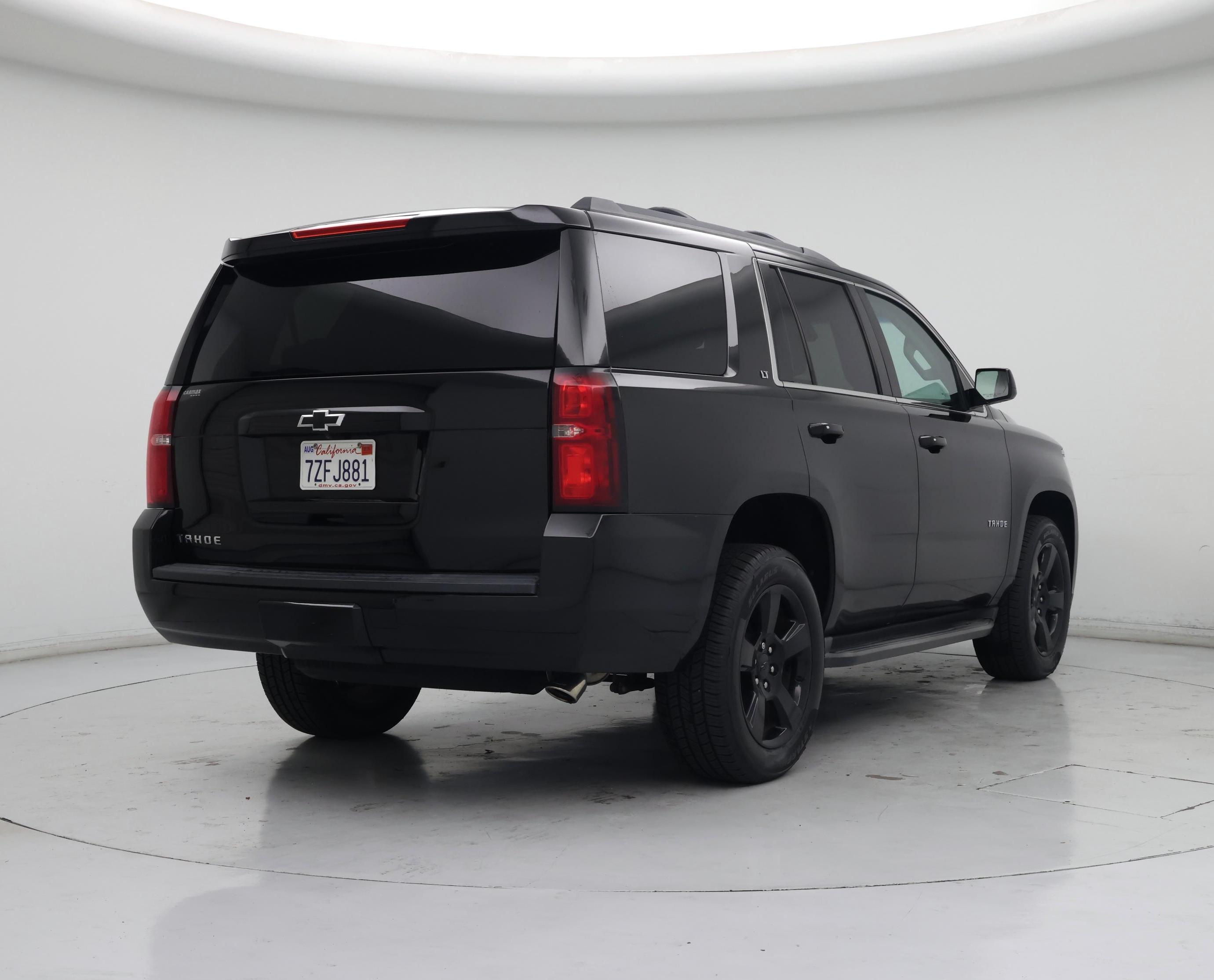 Thumbnail: 2017 Chevrolet Tahoe - 8