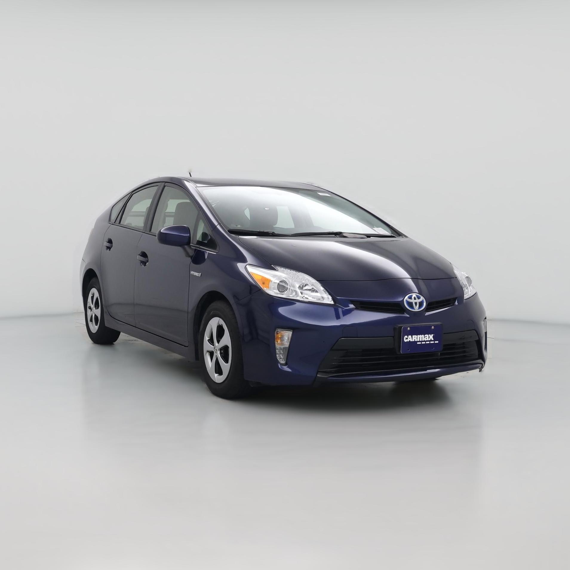 Thumbnail: 2015 Toyota Prius - 1