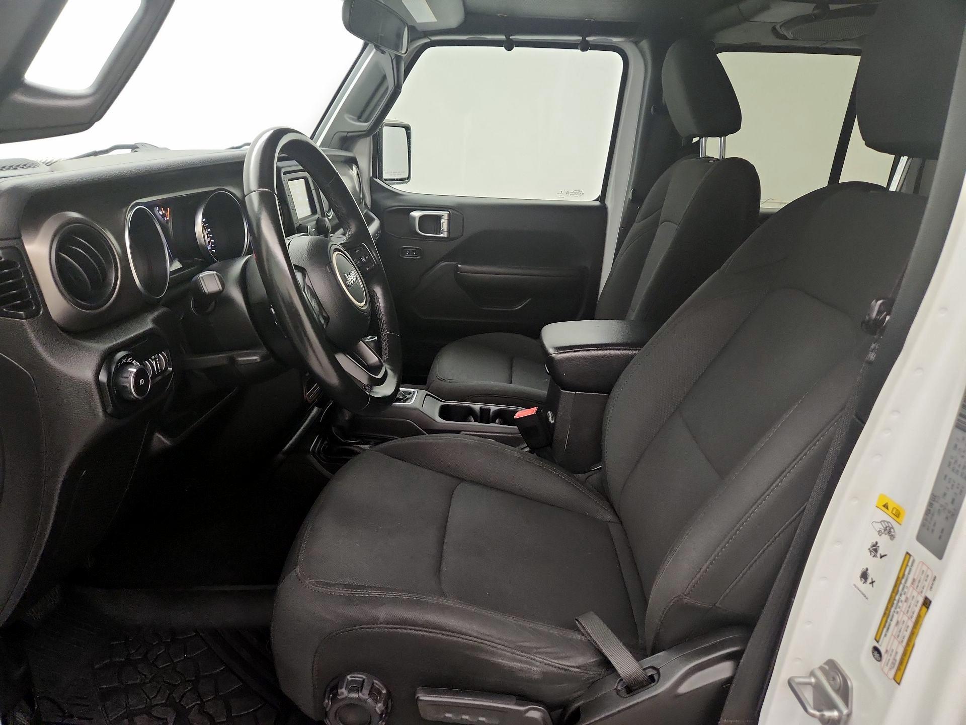 Thumbnail: 2020 Jeep Wrangler - 11
