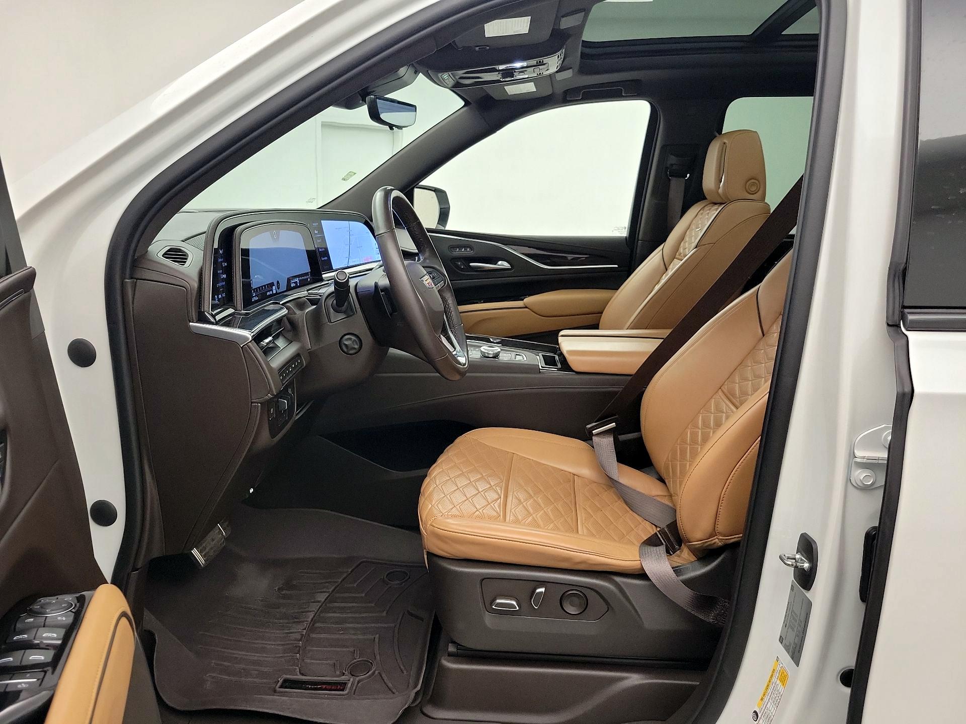 Thumbnail: 2023 Cadillac Escalade - 11