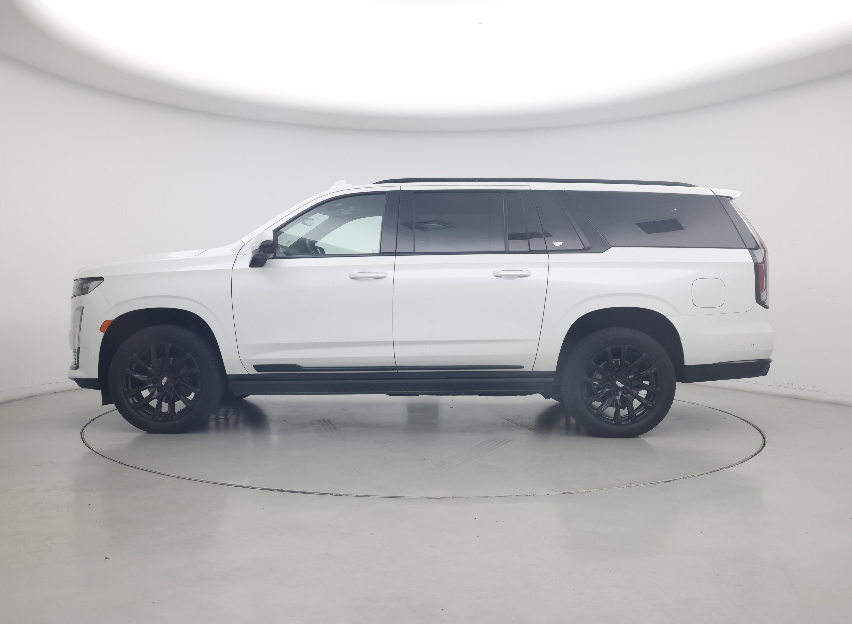 Thumbnail: 2023 Cadillac Escalade - 3