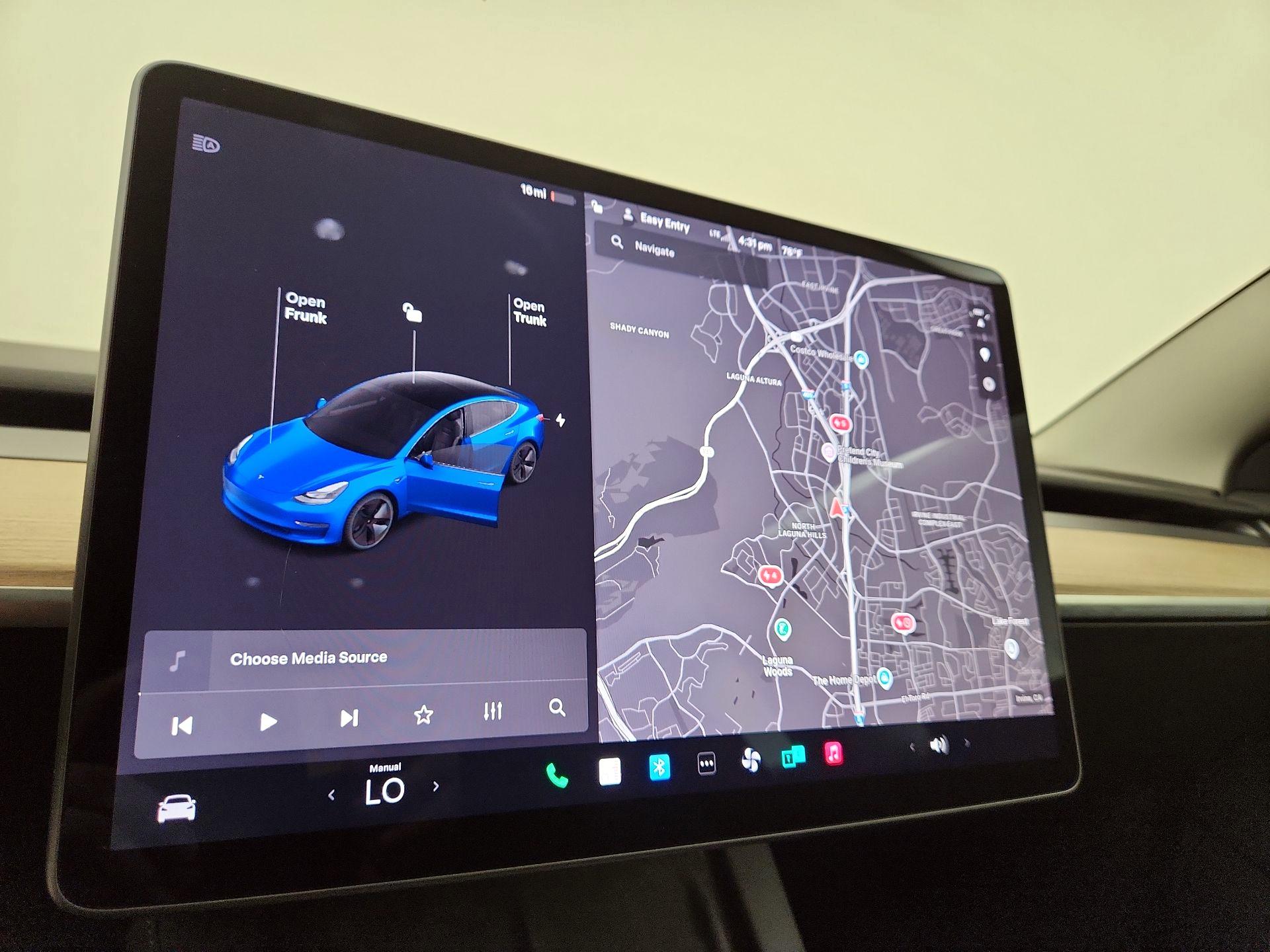 Thumbnail: 2022 Tesla Model 3 - 13