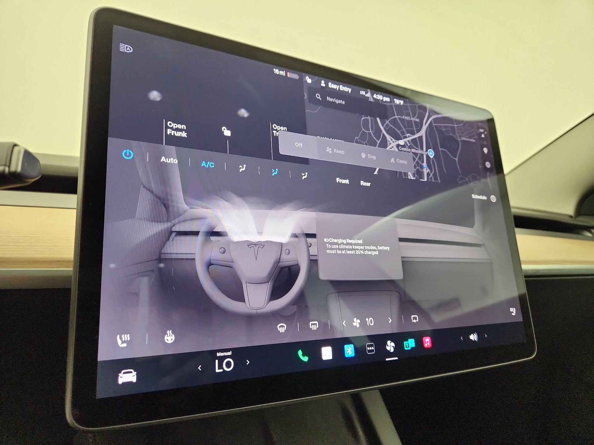 Thumbnail: 2022 Tesla Model 3 - 16