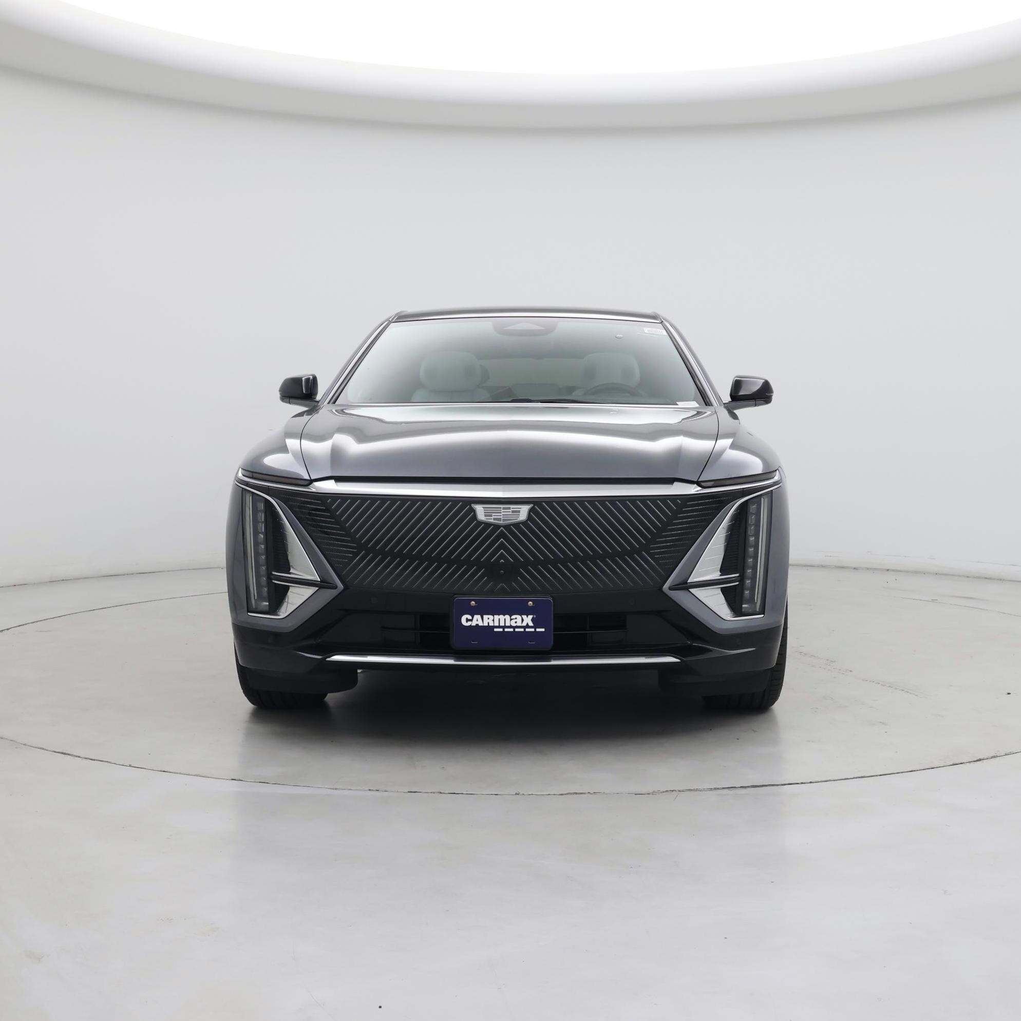Thumbnail: 2023 Cadillac Lyriq - 5