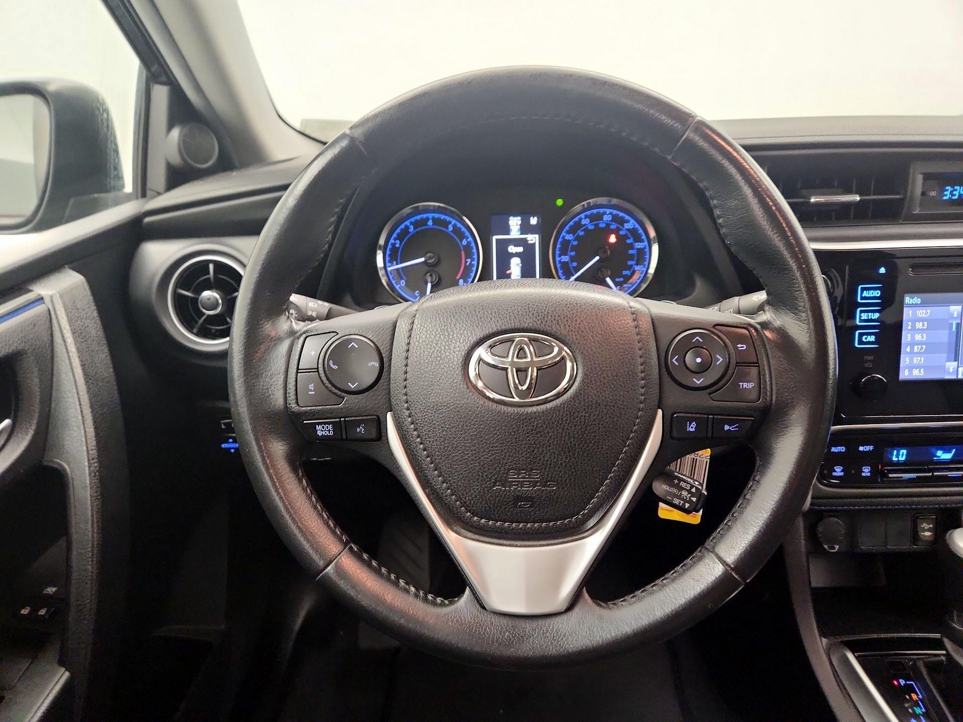 Thumbnail: 2019 Toyota Corolla - 10