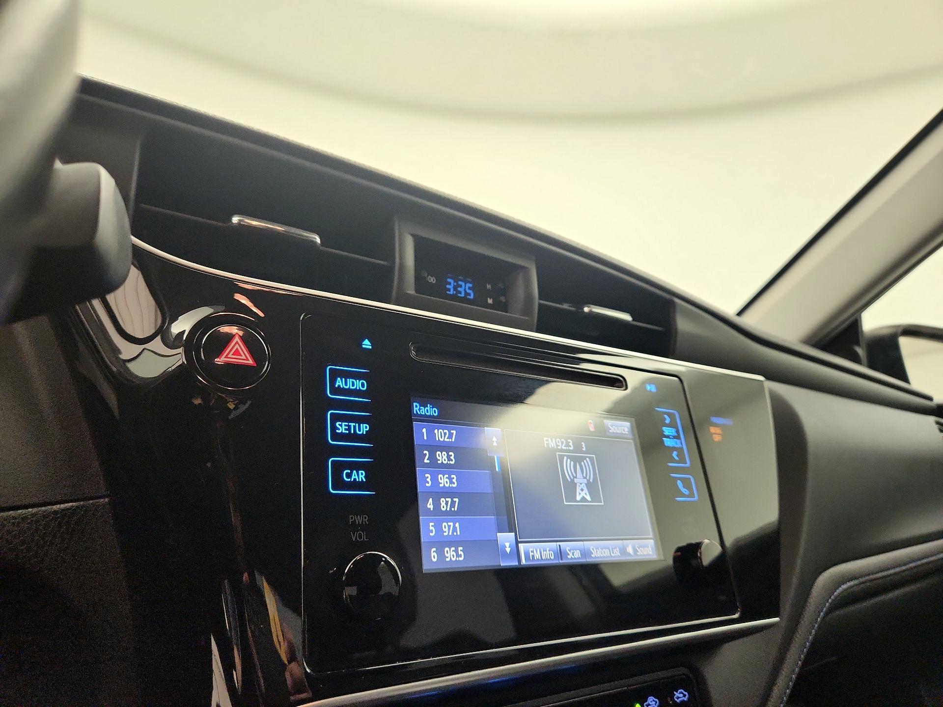 Thumbnail: 2019 Toyota Corolla - 15
