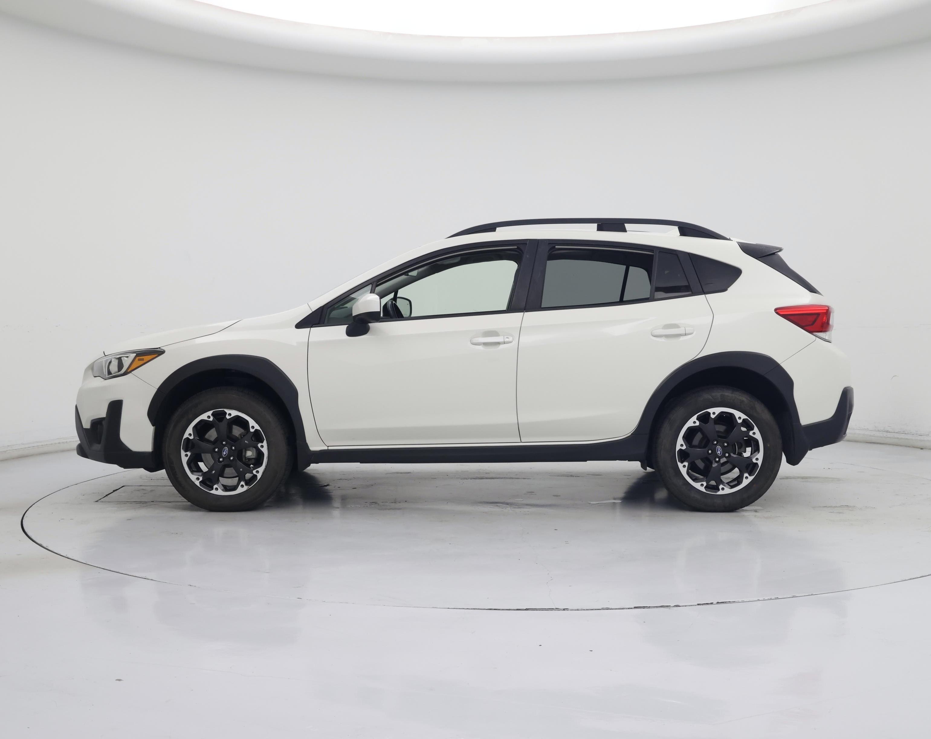 Thumbnail: 2022 Subaru Crosstrek - 3